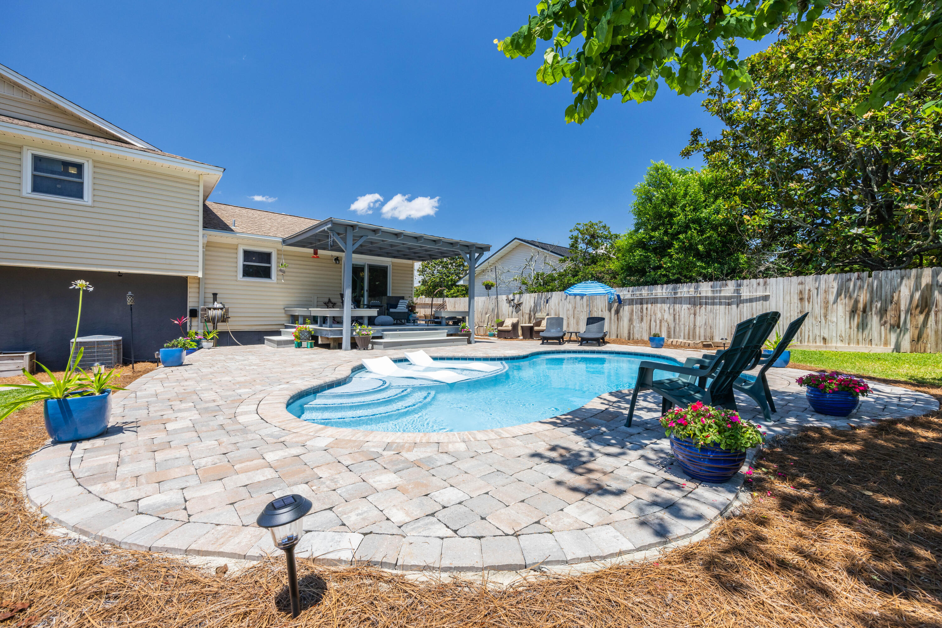 SEA HILLS 3RD - Residential