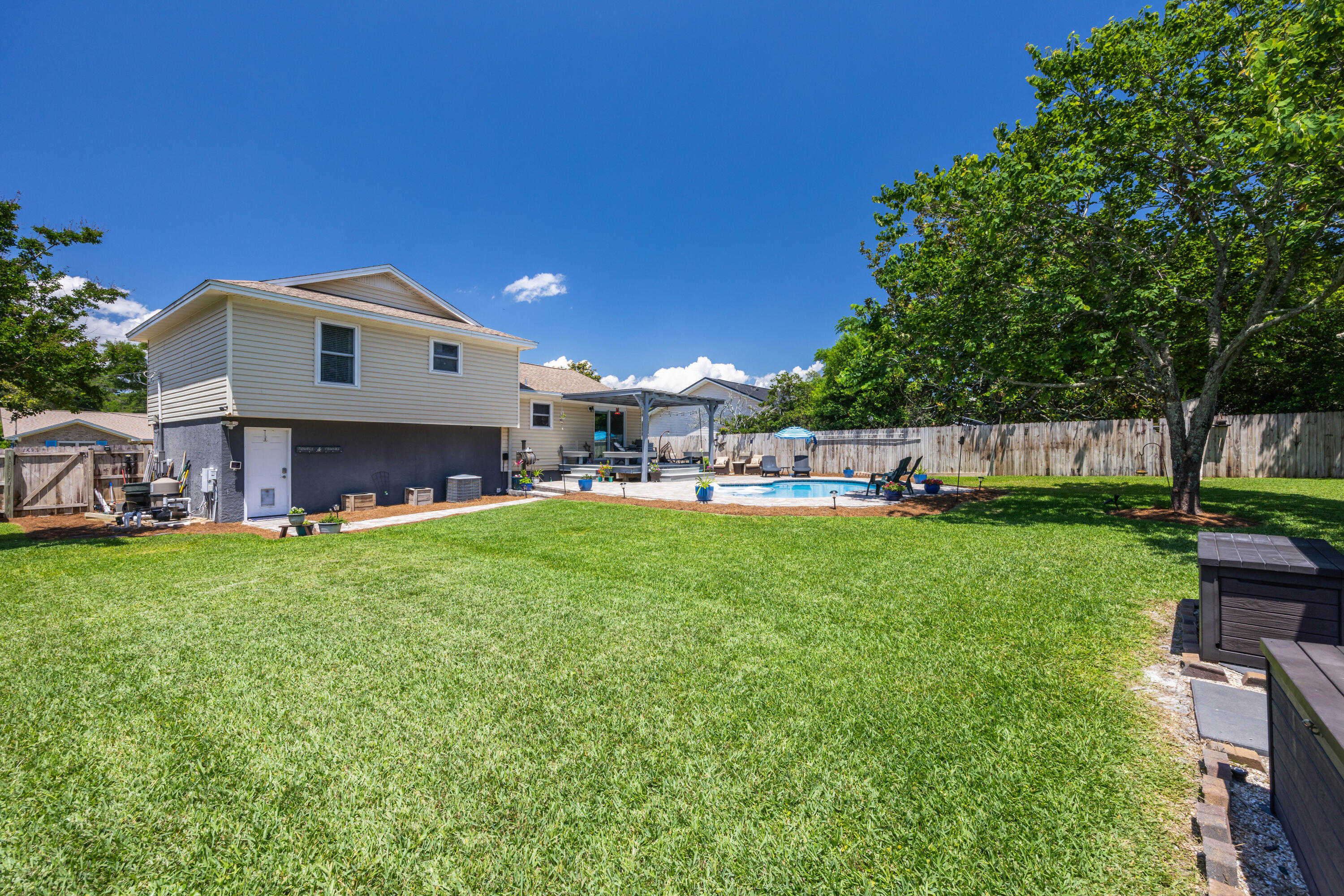 SEA HILLS 3RD - Residential