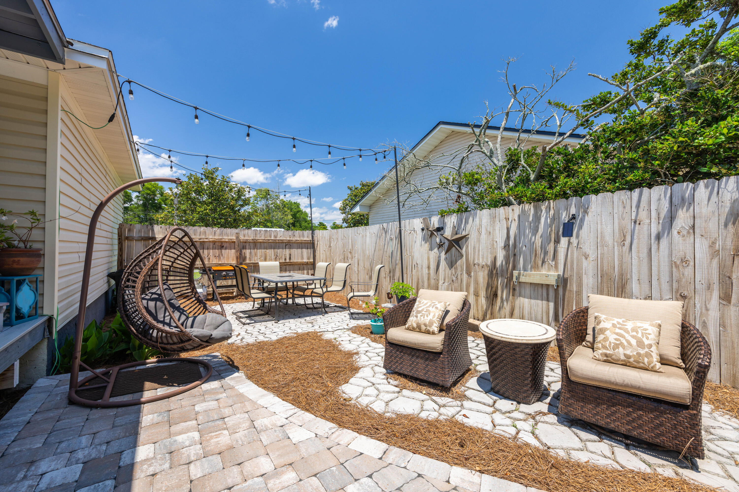 SEA HILLS 3RD - Residential