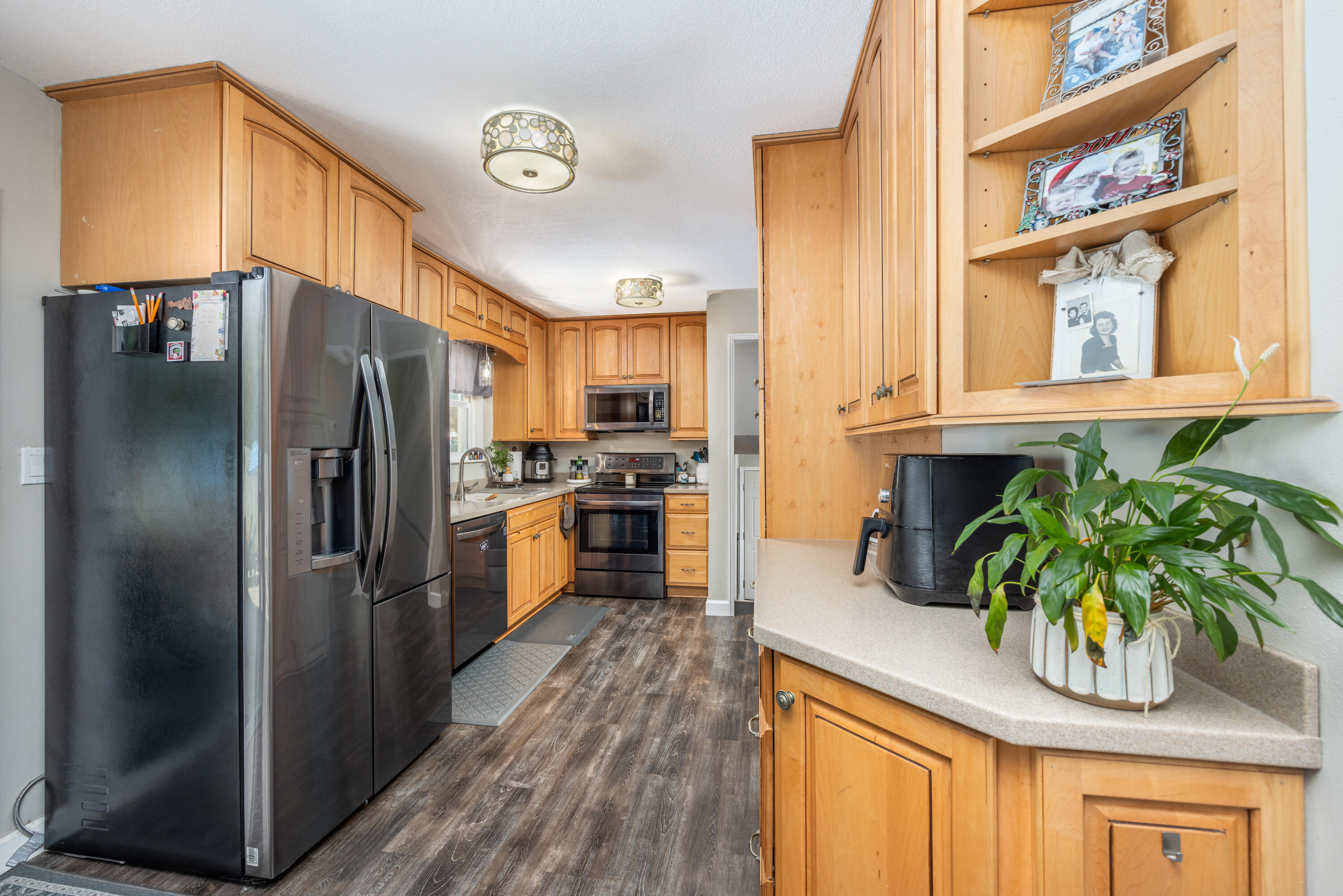 SEA HILLS 3RD - Residential