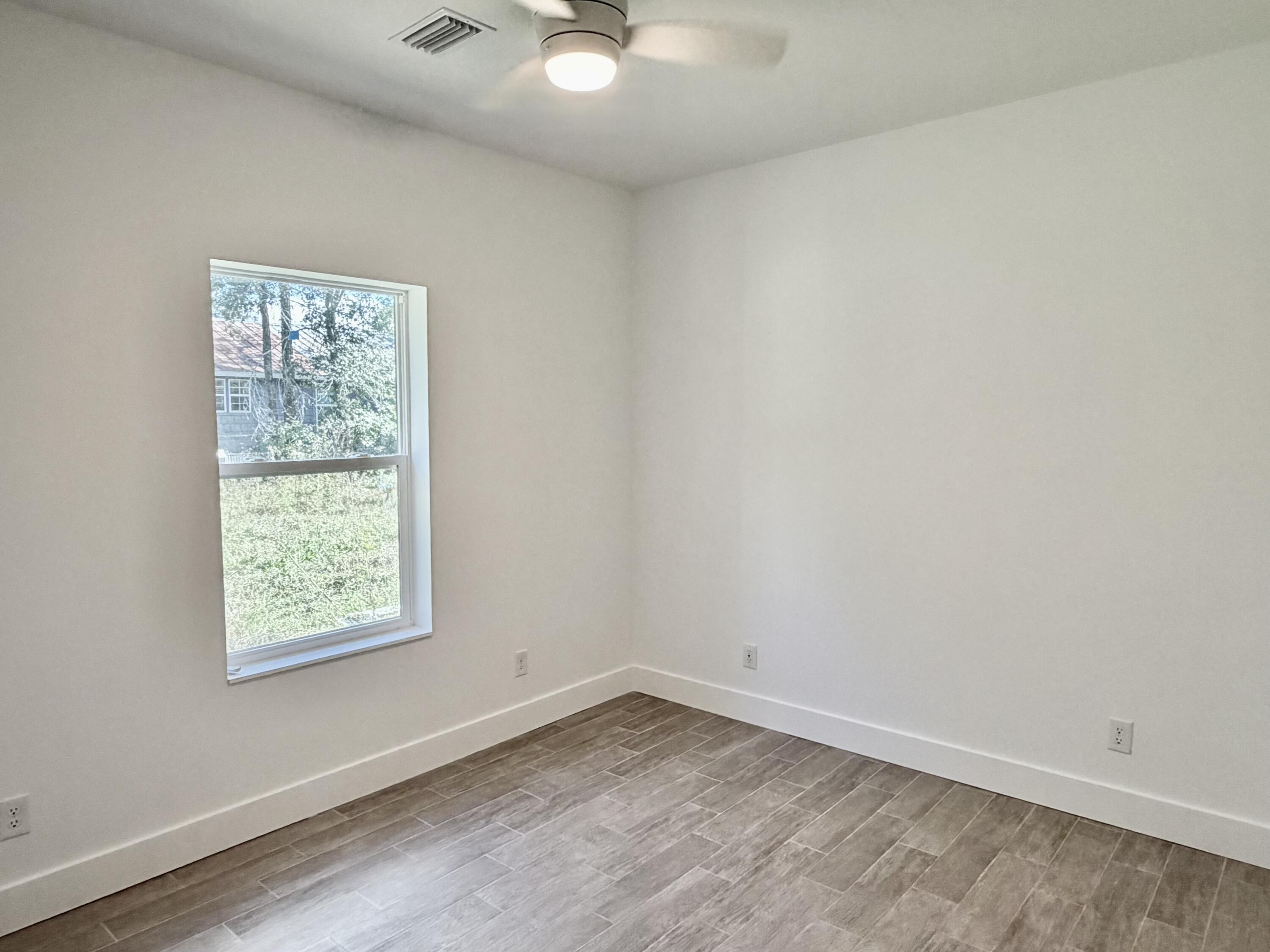 DEFUNIAK SPRINGS TOWN OF - Residential