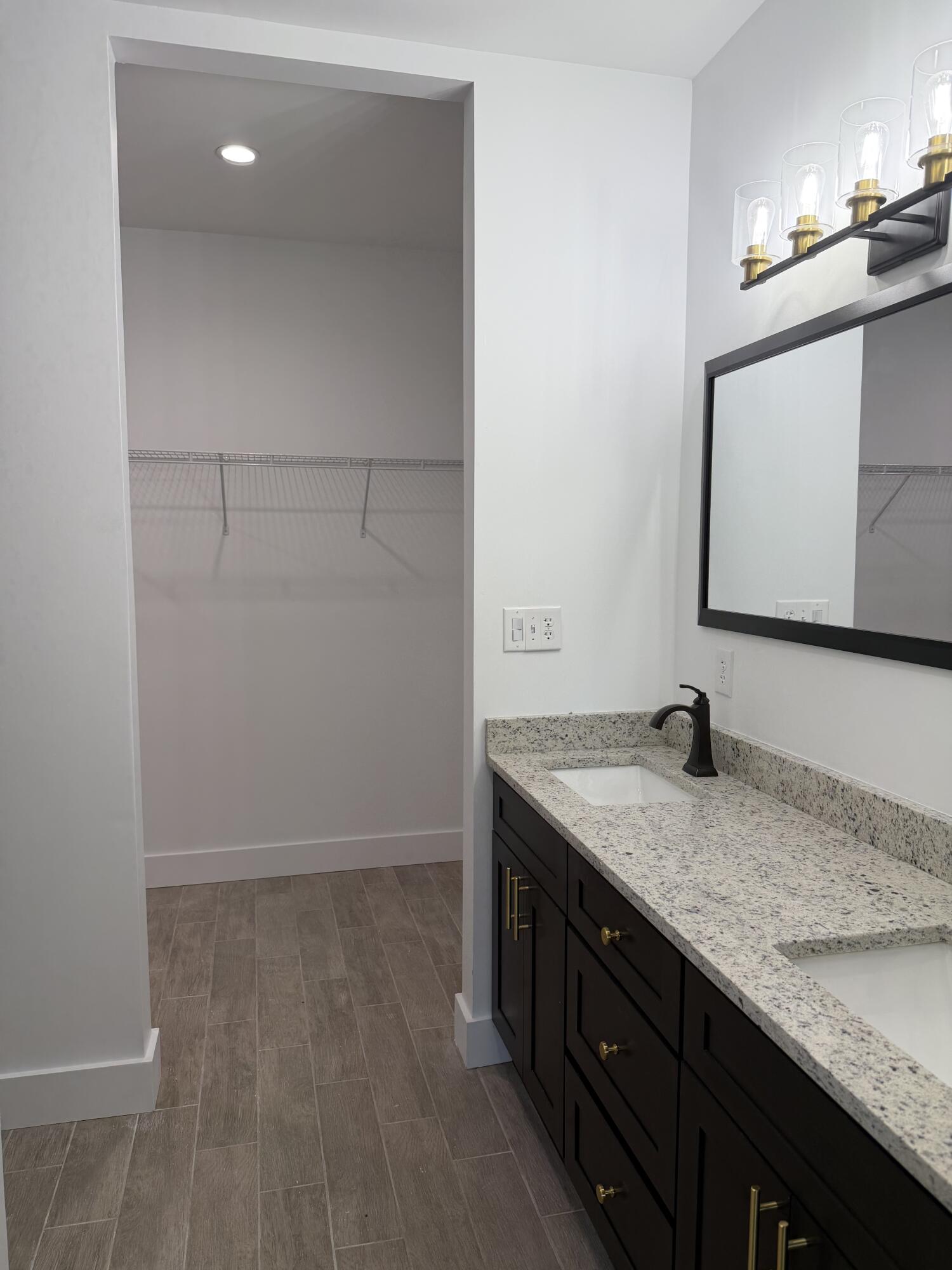 DEFUNIAK SPRINGS TOWN OF - Residential