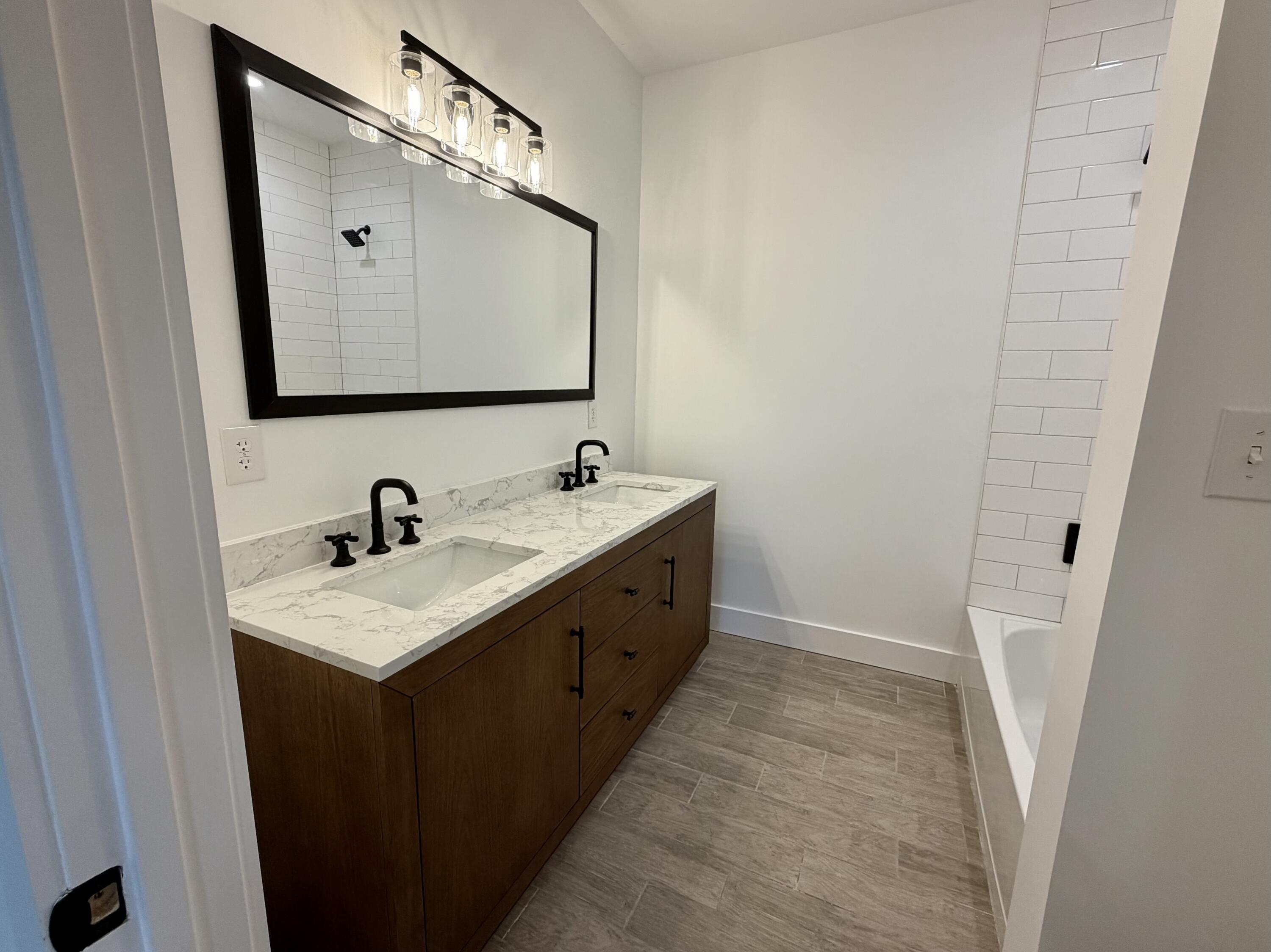 DEFUNIAK SPRINGS TOWN OF - Residential