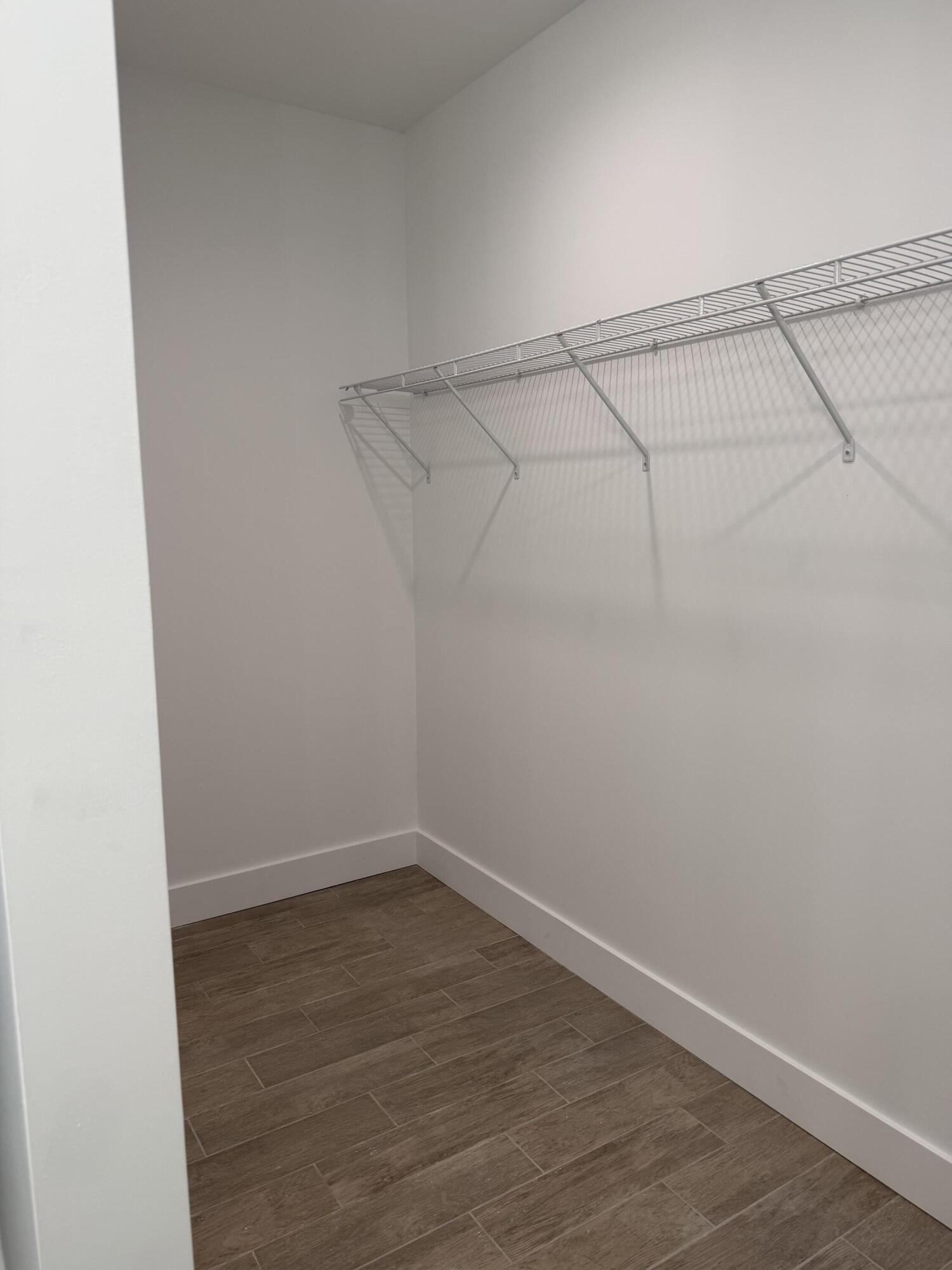 DEFUNIAK SPRINGS TOWN OF - Residential