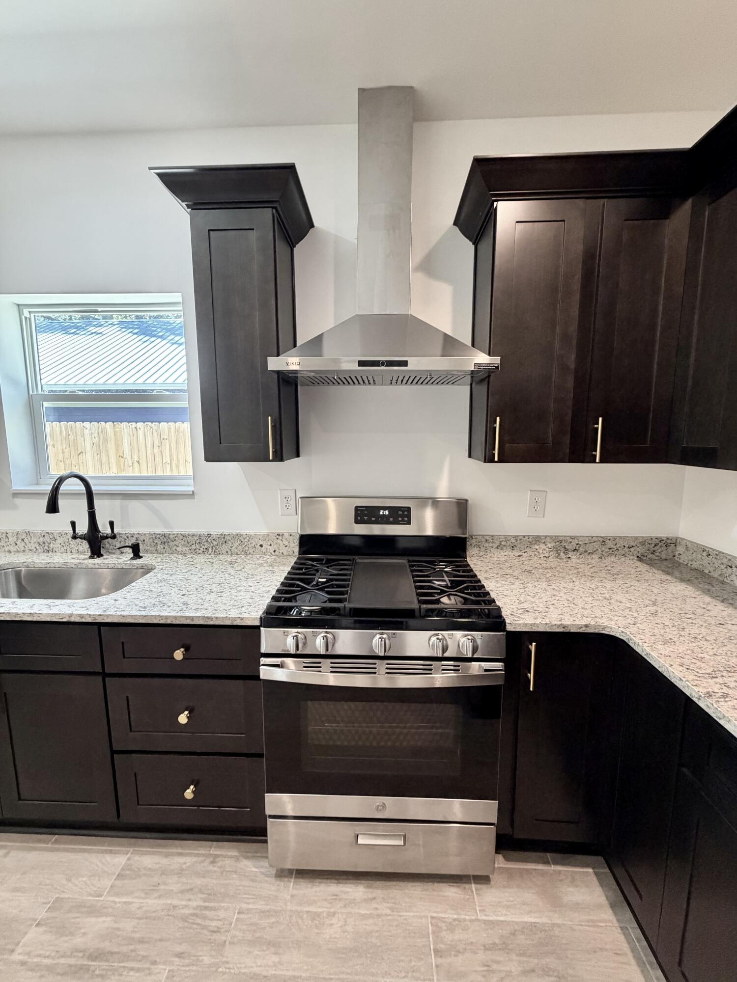 DEFUNIAK SPRINGS TOWN OF - Residential