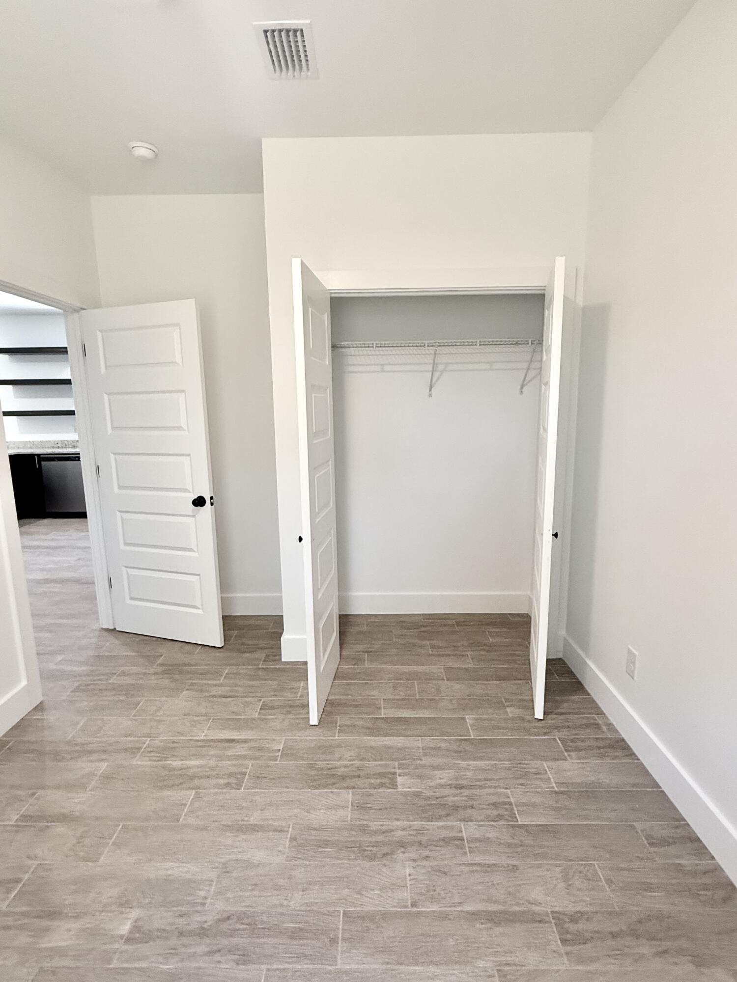 DEFUNIAK SPRINGS TOWN OF - Residential