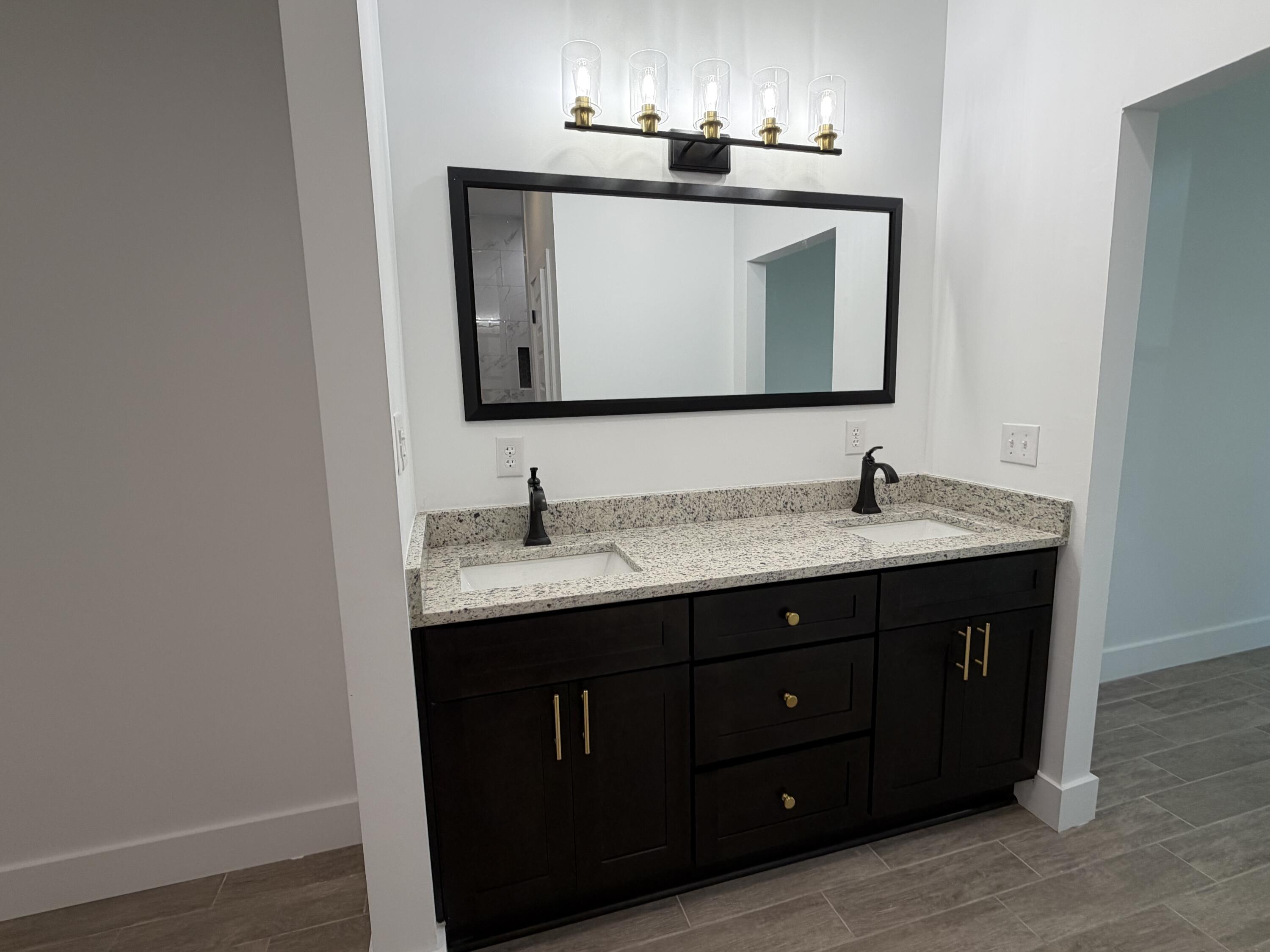 DEFUNIAK SPRINGS TOWN OF - Residential