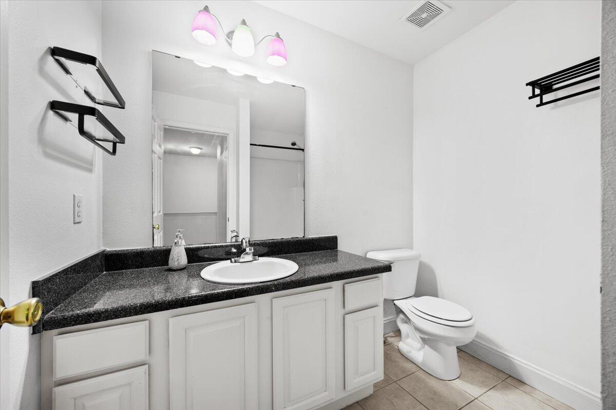 Bayshore Villa - Residential Lease