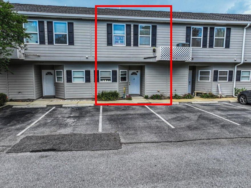 Charming Gulf Breeze Townhouse for RentThis beautifully maintained 3-bedroom, 2.5-bath townhouse is located in a quiet, well-kept community just 15 minutes from Pensacola and 35 minutes from Hurlburt Field. Enjoy access to a community pool and the convenience of nearby shops and restaurants.Important Notes:Pets: One dog or cat under 20 lbs allowed with approval--no aggressive breeds, and no more than one pet permitted.Parking: No boats, trailers, RVs, or commercial vehicles may be parked on the property.Other Rules: Trash and recycling bins must be stored out of sight when not in use. No satellite dishes may be installed without HOA approval.Don't miss this opportunity for a low-maintenance lifestyle in a highly desirable area!