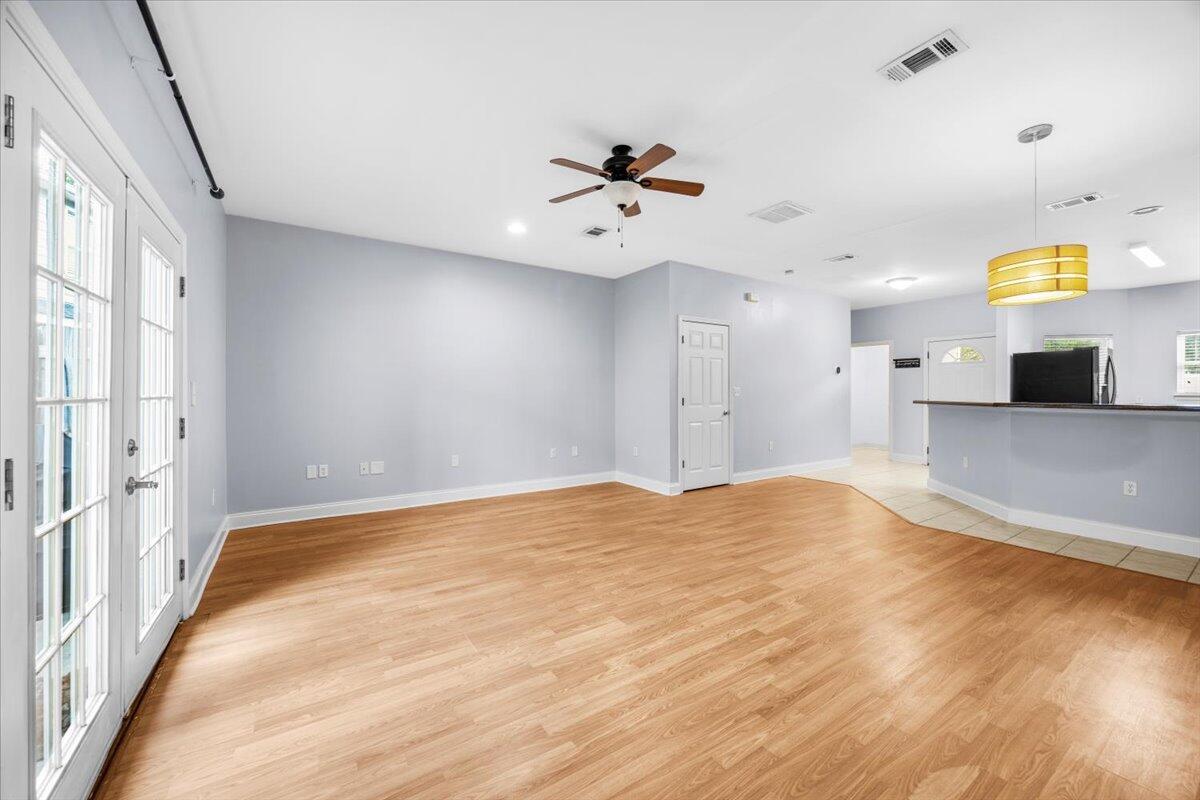 Bayshore Villa - Residential Lease