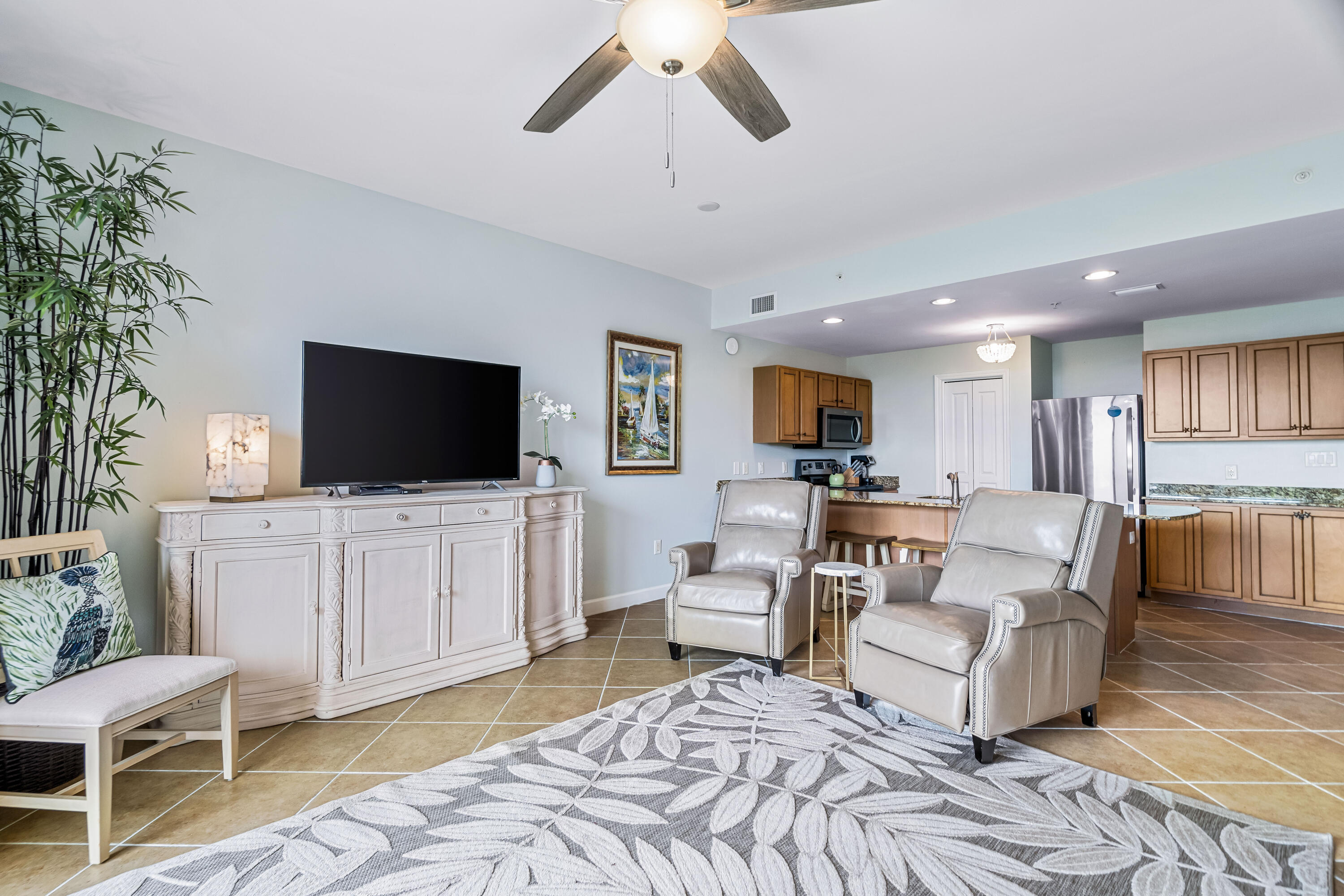 BEACH RESORT - Residential