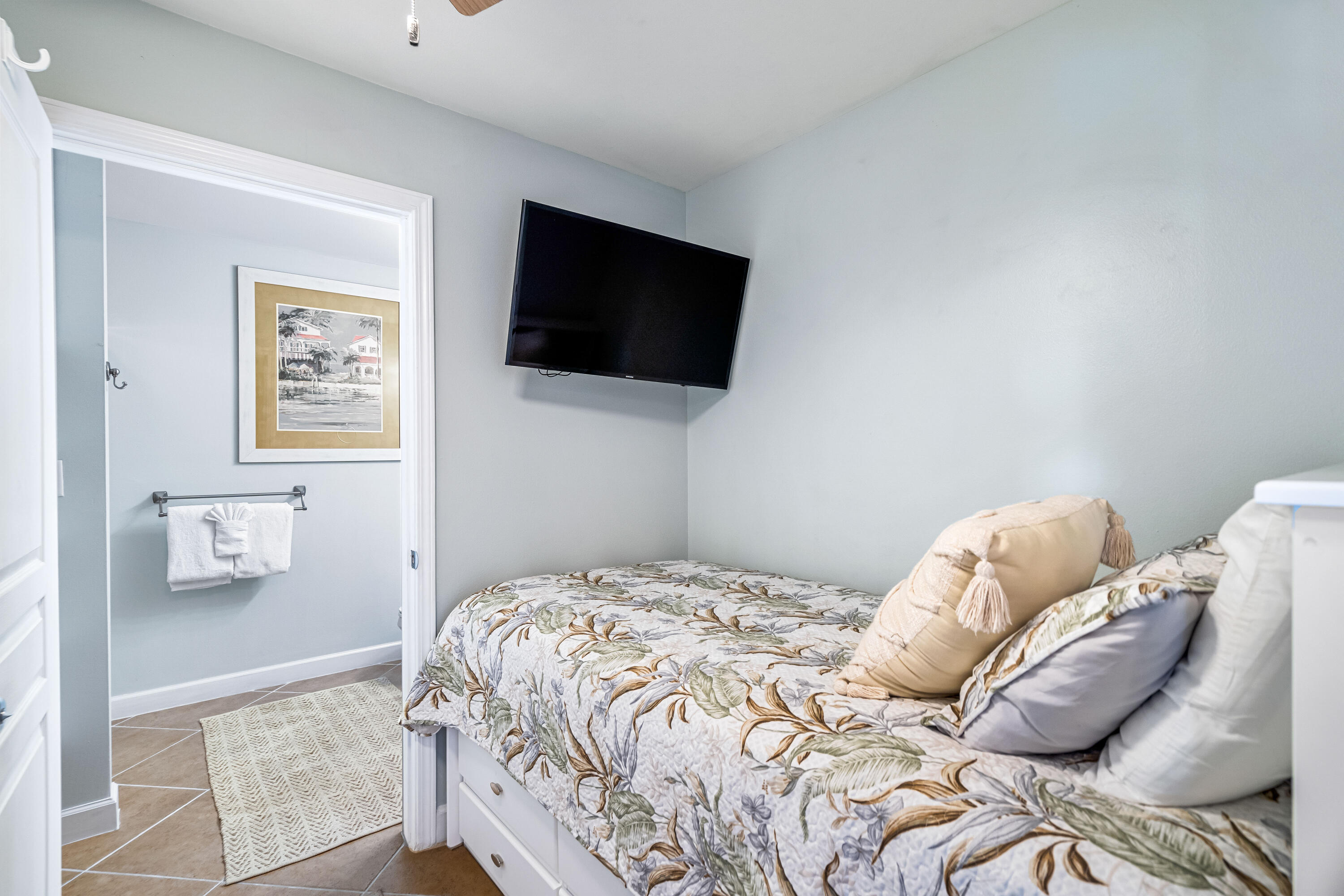 BEACH RESORT - Residential