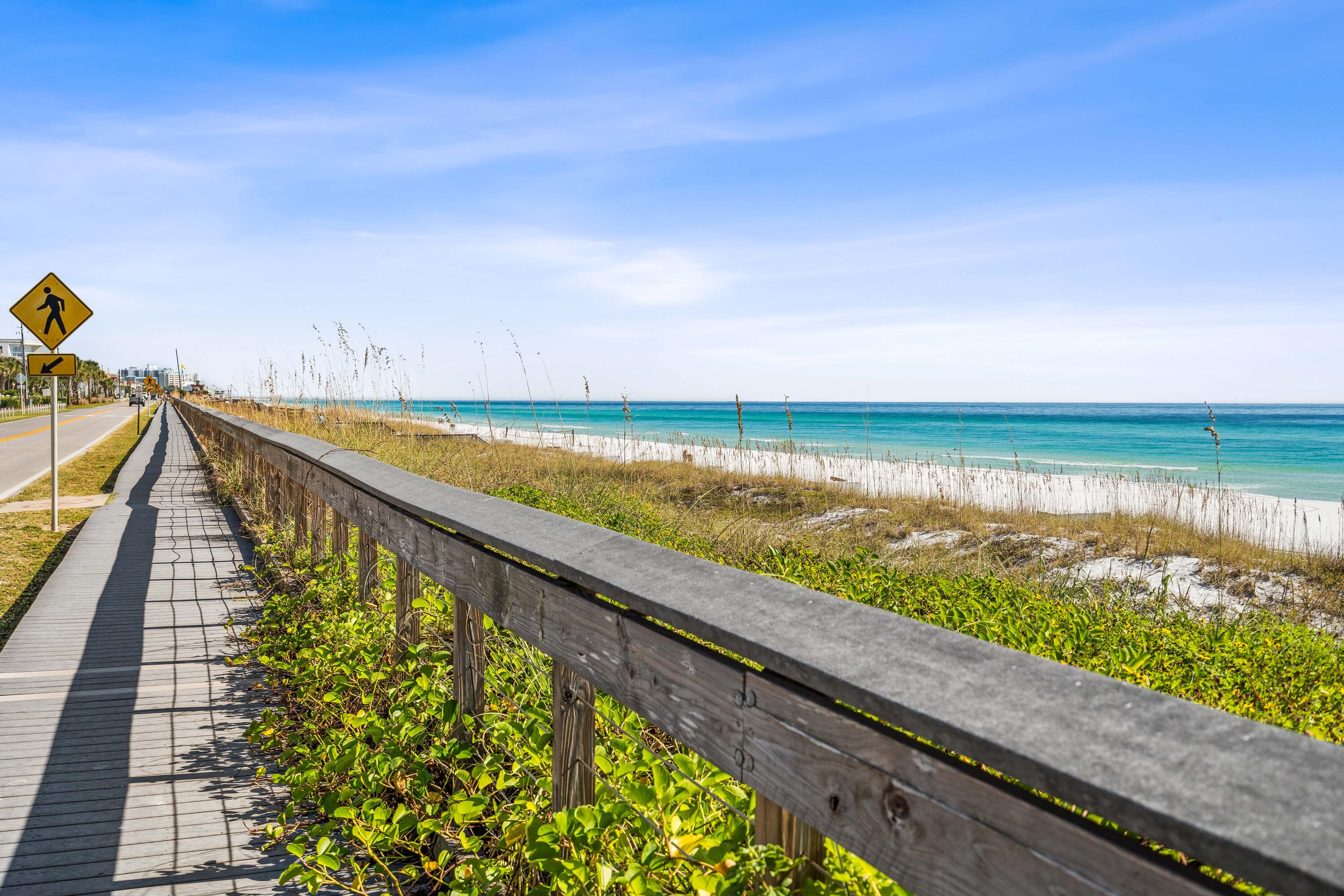BEACH RESORT - Residential