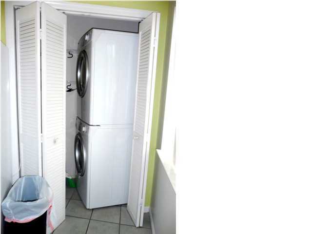 CRYSTAL VILLAGE 2 CONDO PH 1 - Residential