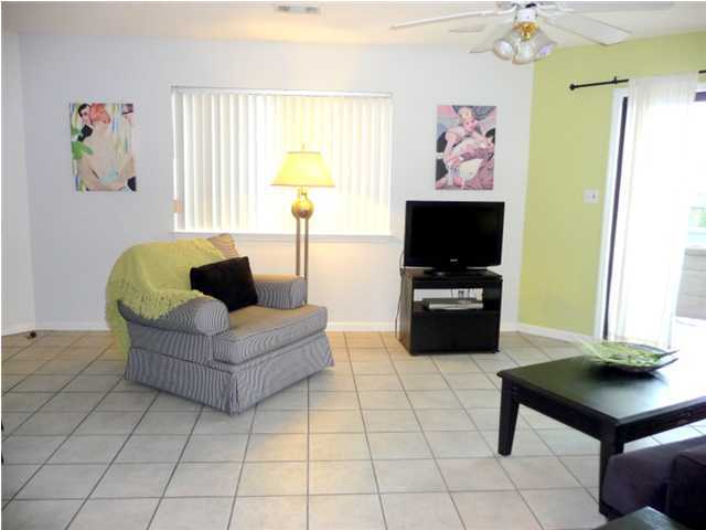 CRYSTAL VILLAGE 2 CONDO PH 1 - Residential