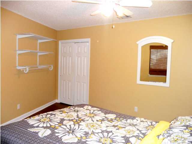CRYSTAL VILLAGE 2 CONDO PH 1 - Residential