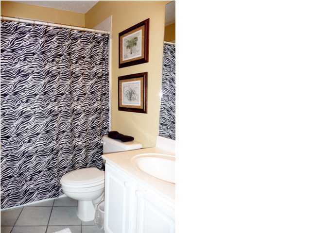 CRYSTAL VILLAGE 2 CONDO PH 1 - Residential