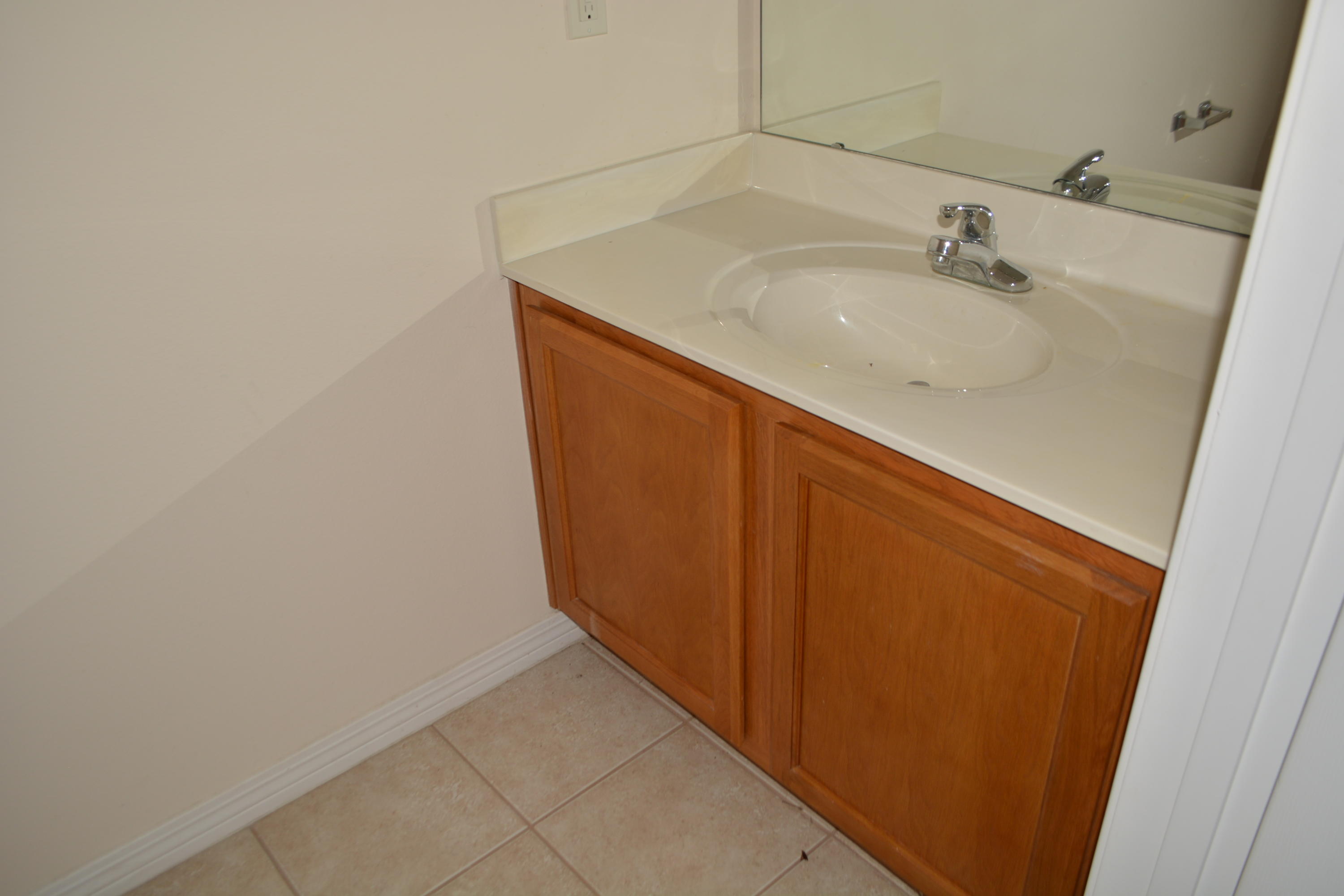 SHELL PARK CONDO - Residential