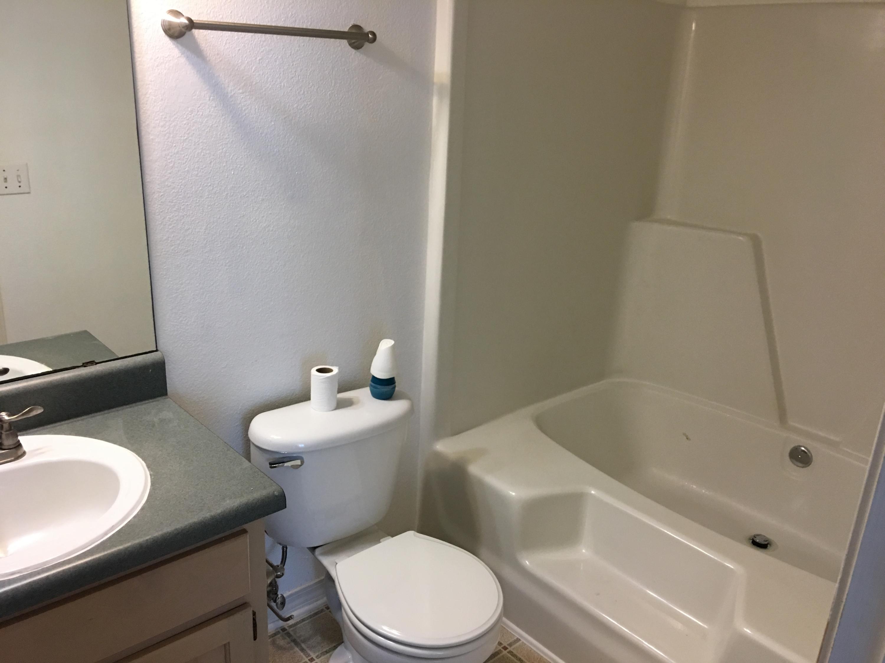 Unknown - Residential Lease