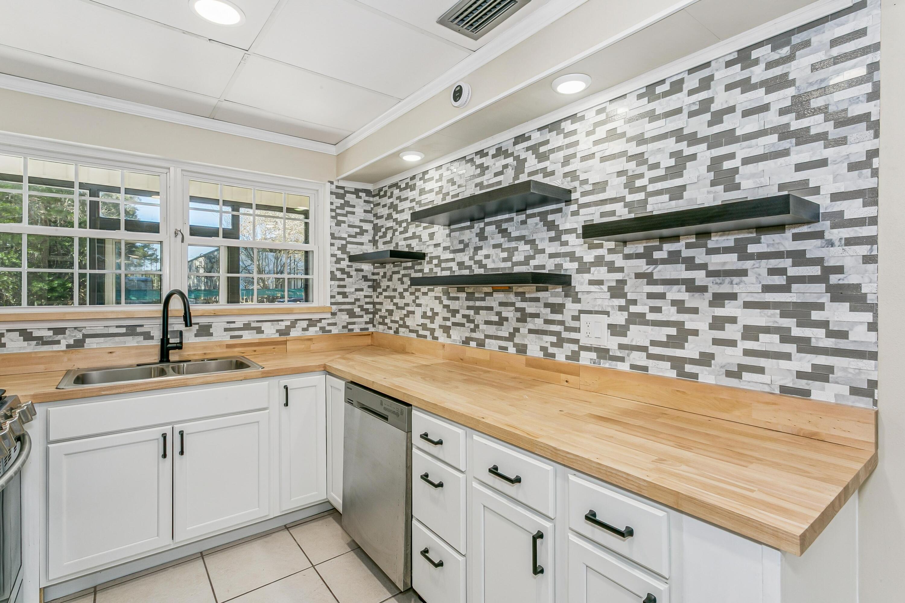 SEABREEZE ADD #4 - Residential