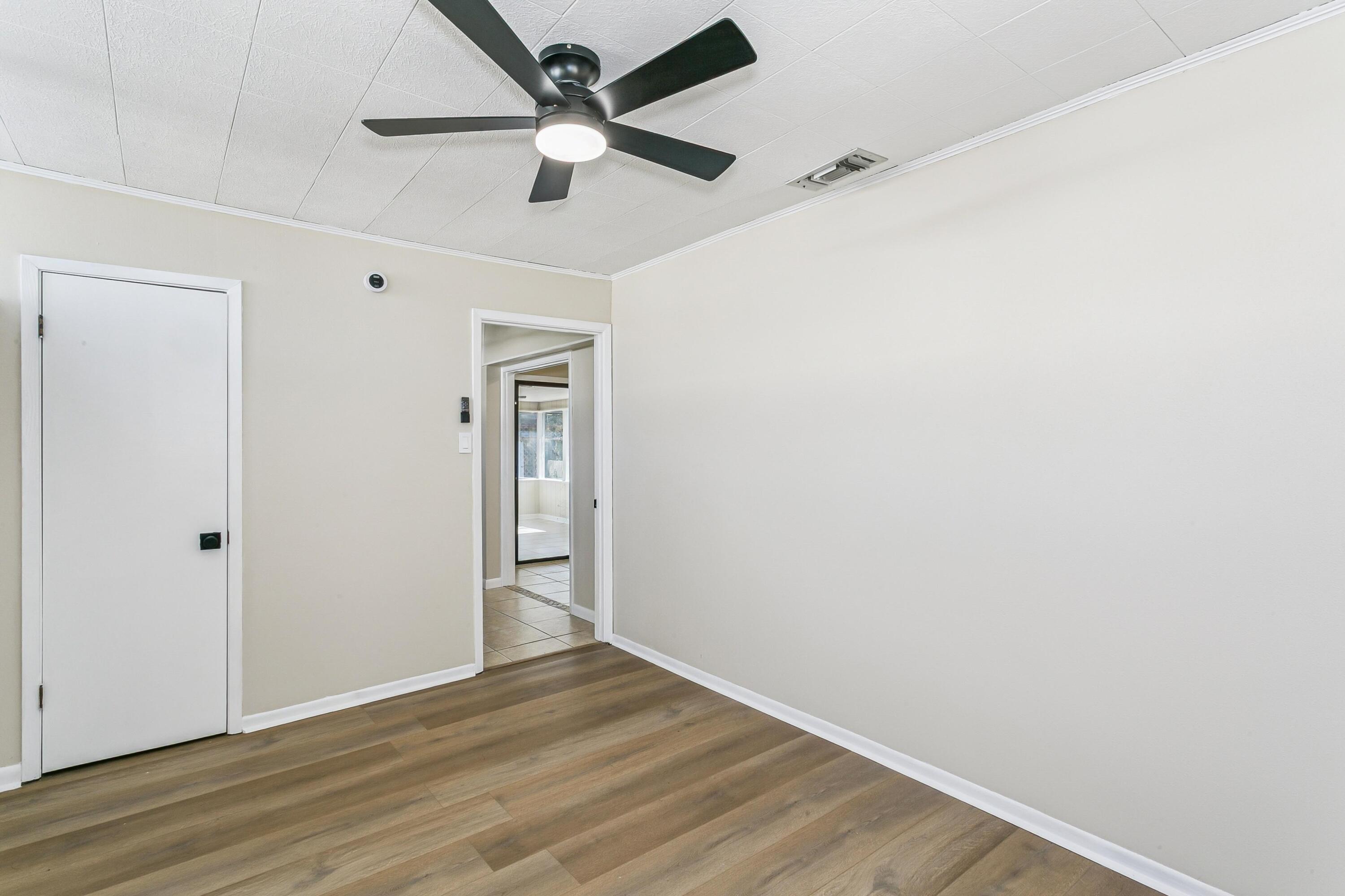 SEABREEZE ADD #4 - Residential