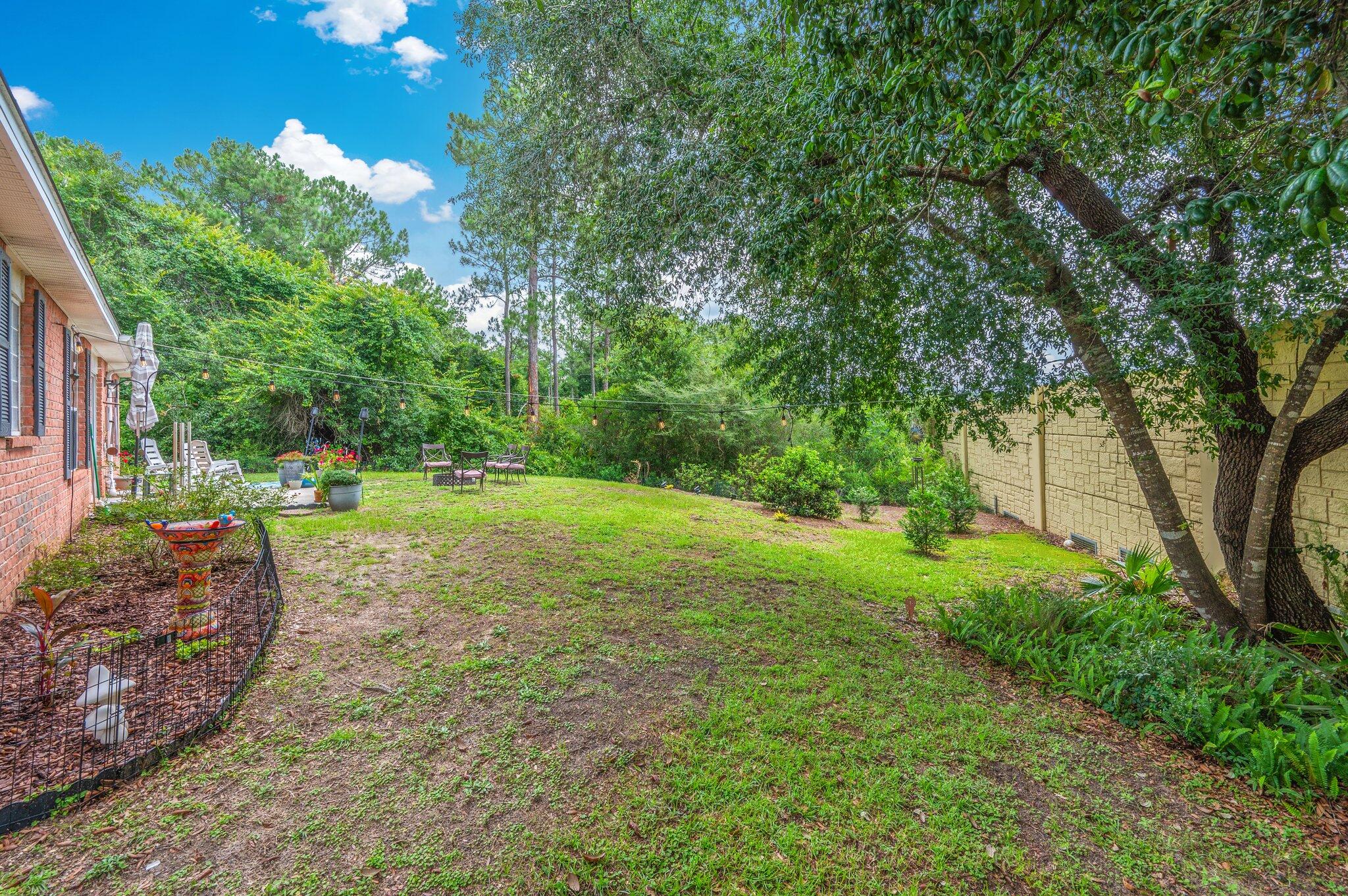 COUNTRYVIEW ESTATES 10TH ADDN - Residential