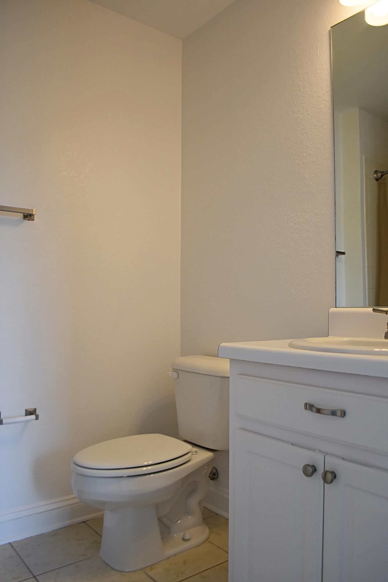 VERANDAS OF FREEPORT, THE - Residential Lease