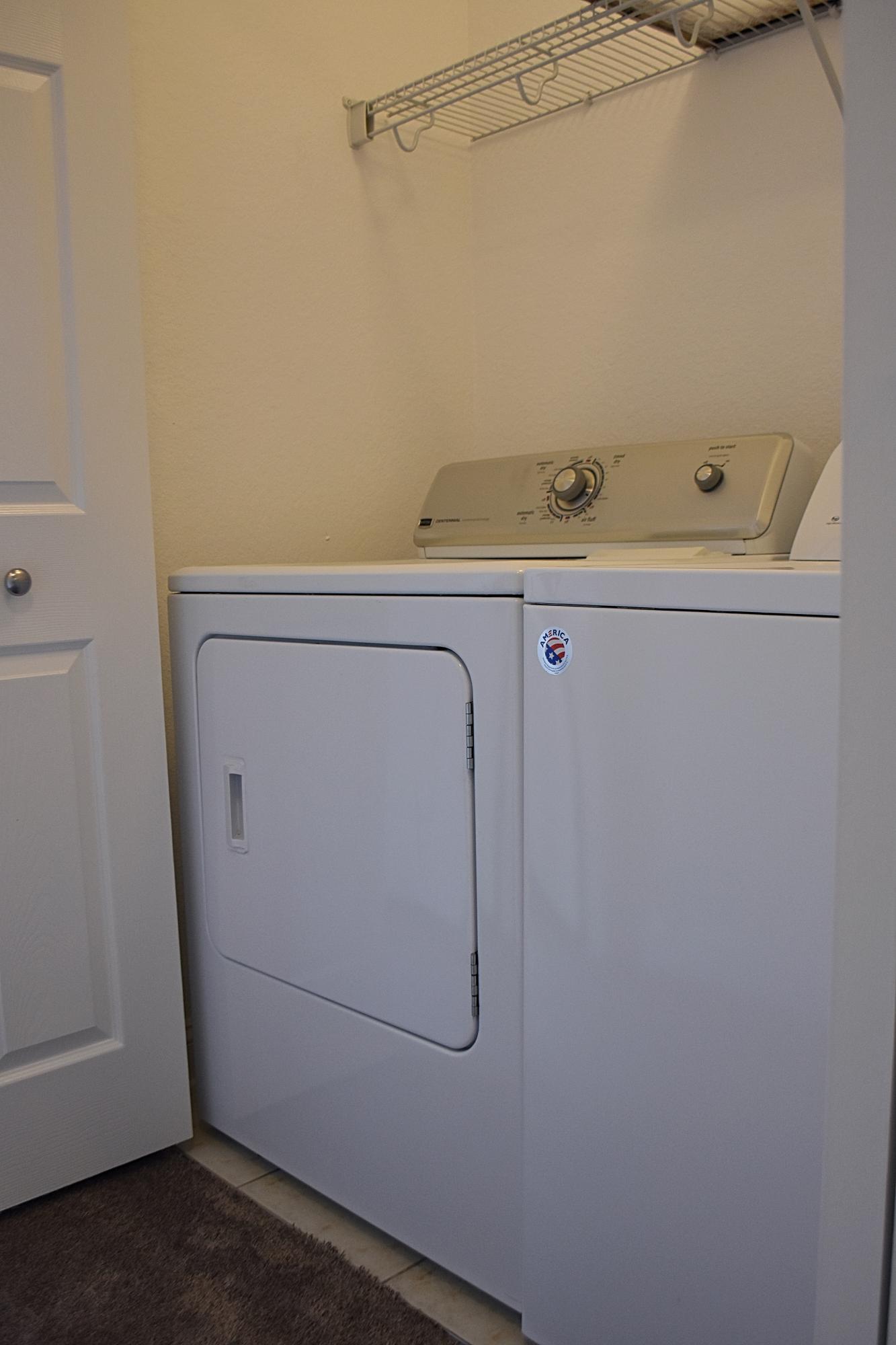 VERANDAS OF FREEPORT, THE - Residential Lease