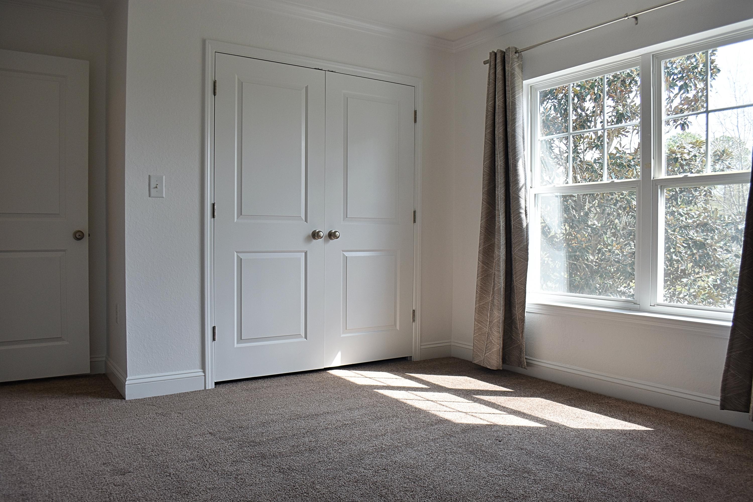 VERANDAS OF FREEPORT, THE - Residential Lease