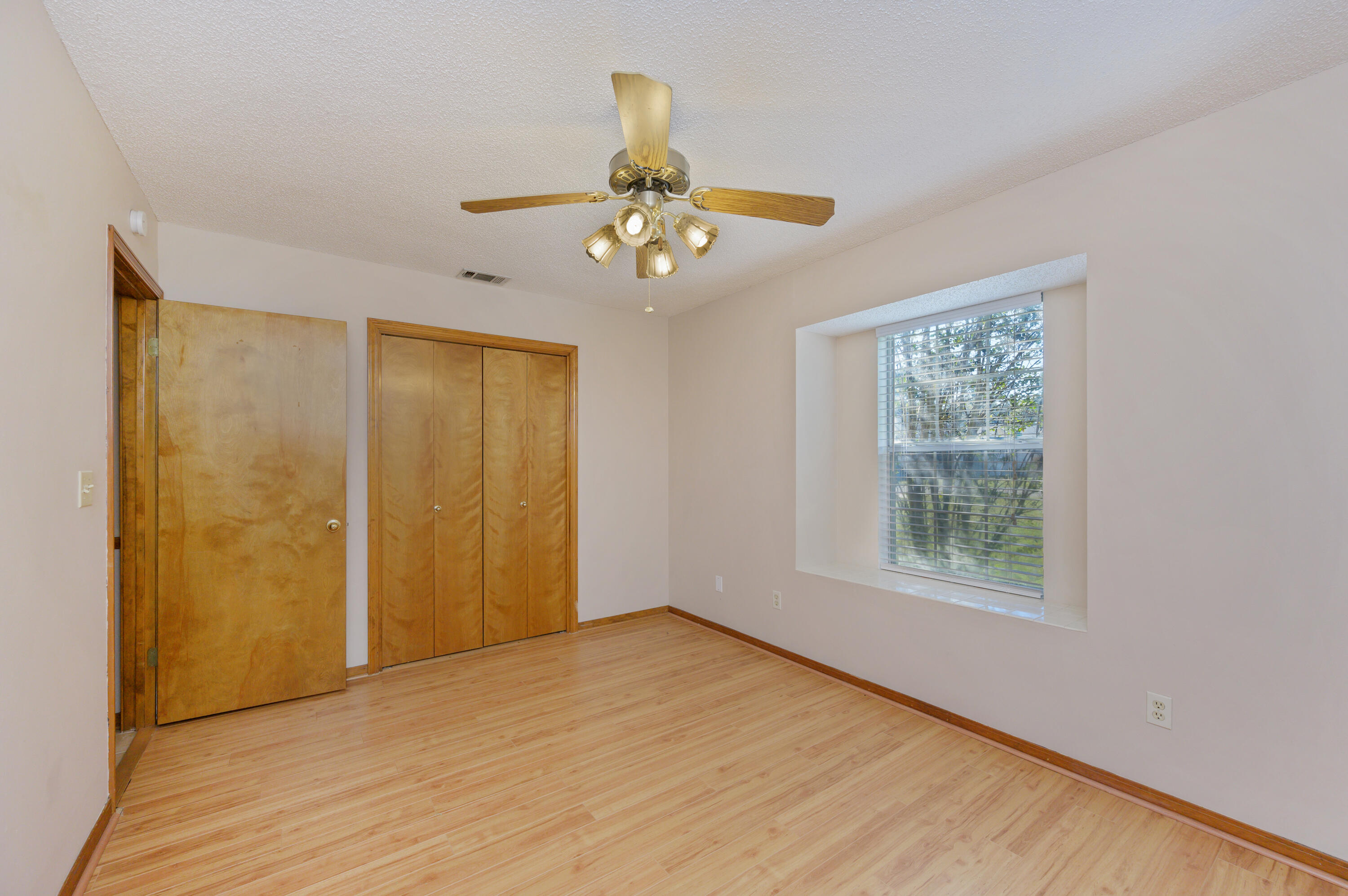 COUNTRYVIEW ESTATES - Residential