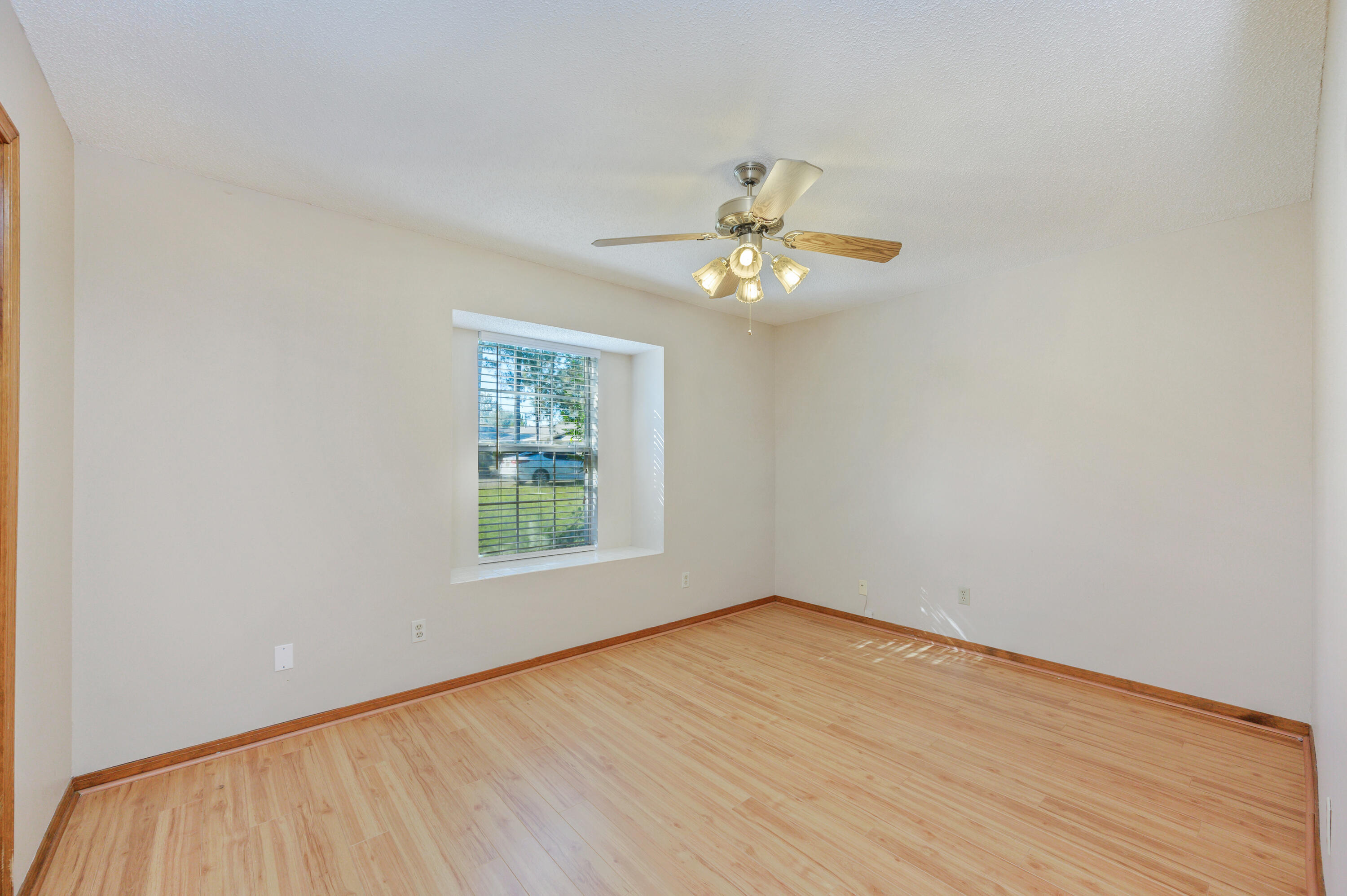 COUNTRYVIEW ESTATES - Residential