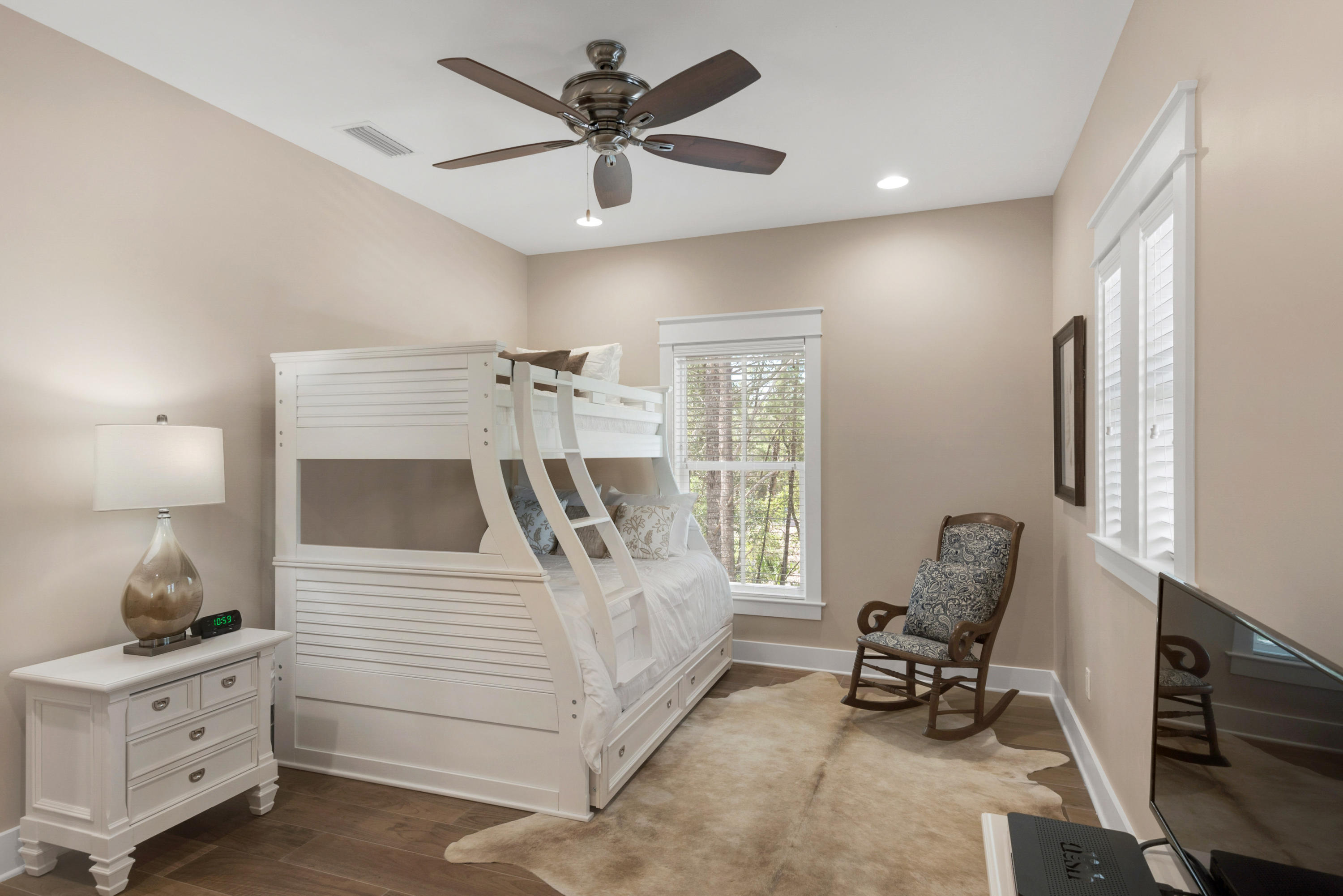 MAGNOLIA COTTAGES BY THE SEA - Residential