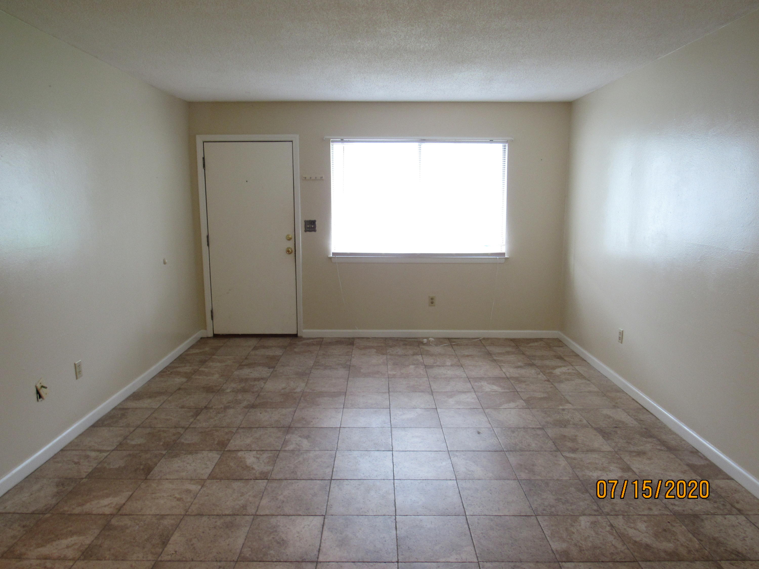 COLLEGE PARK CONDO - Residential Lease