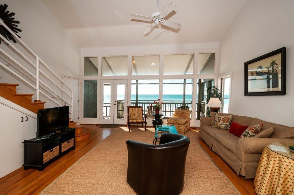 CRYSTAL BEACH - Residential