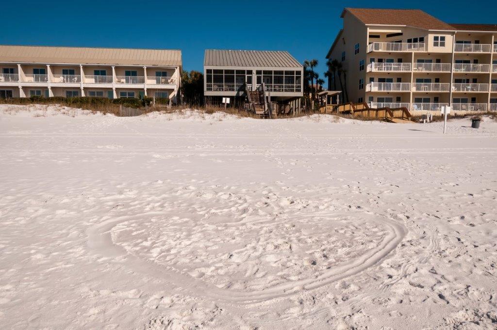 CRYSTAL BEACH - Residential