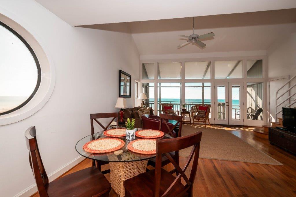 CRYSTAL BEACH - Residential