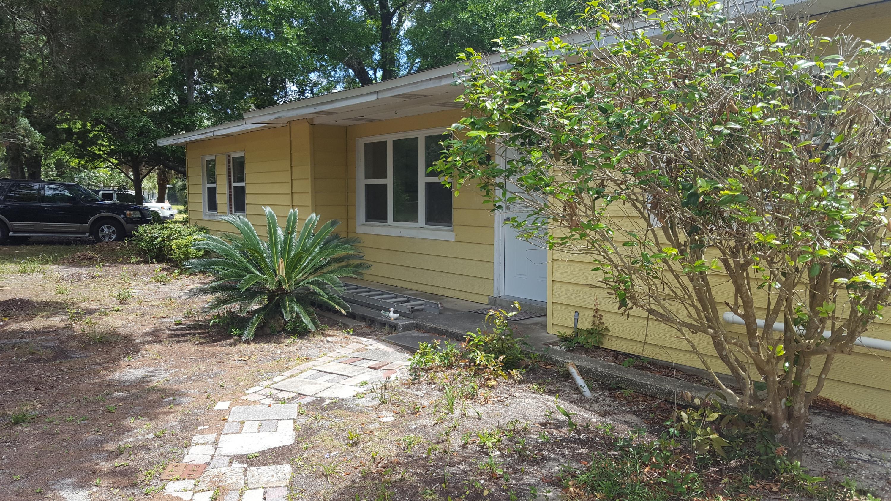 Elliott Point C B WAGES S/D - Residential