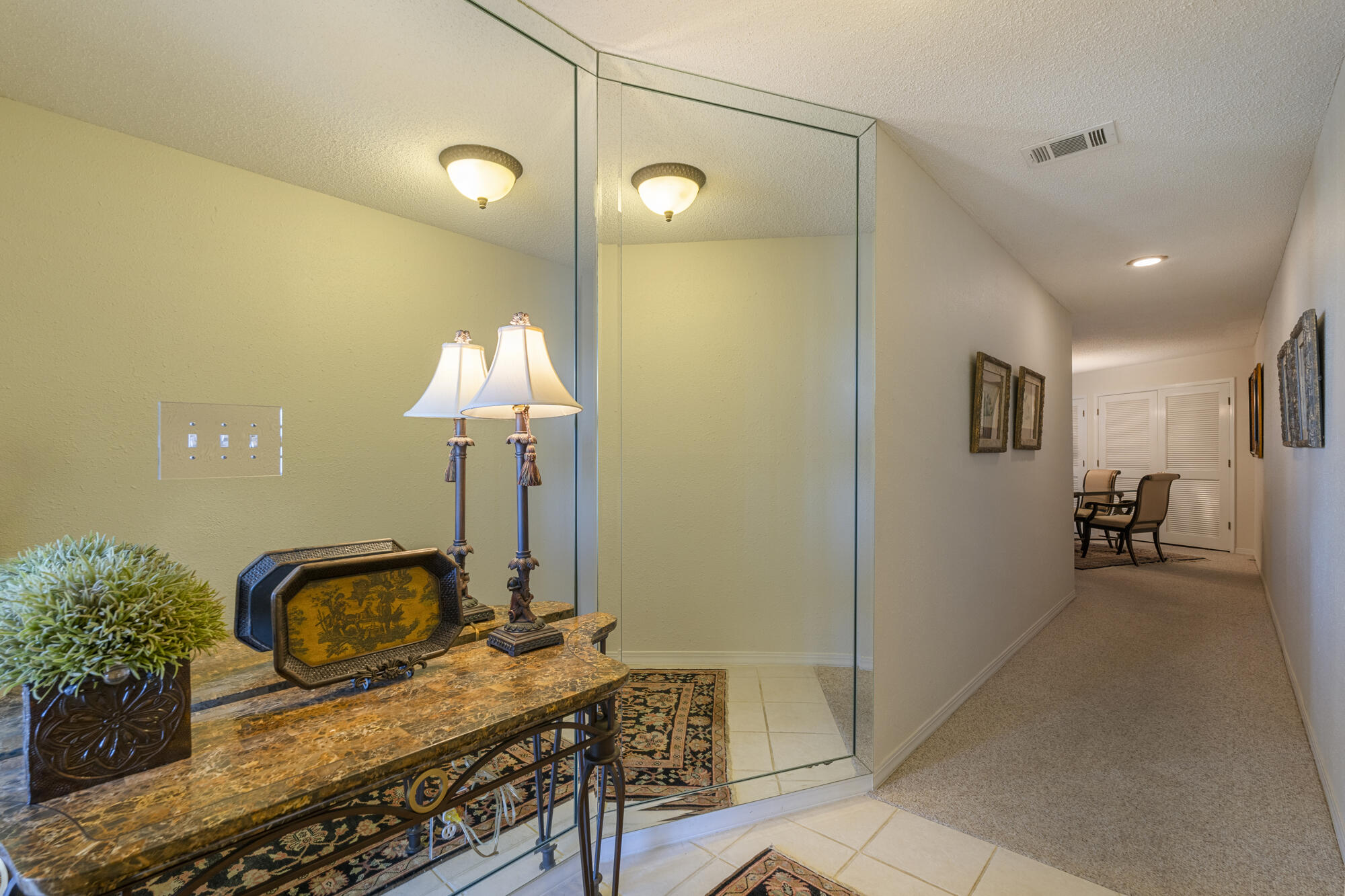 SANDSPUR CONDO - Residential