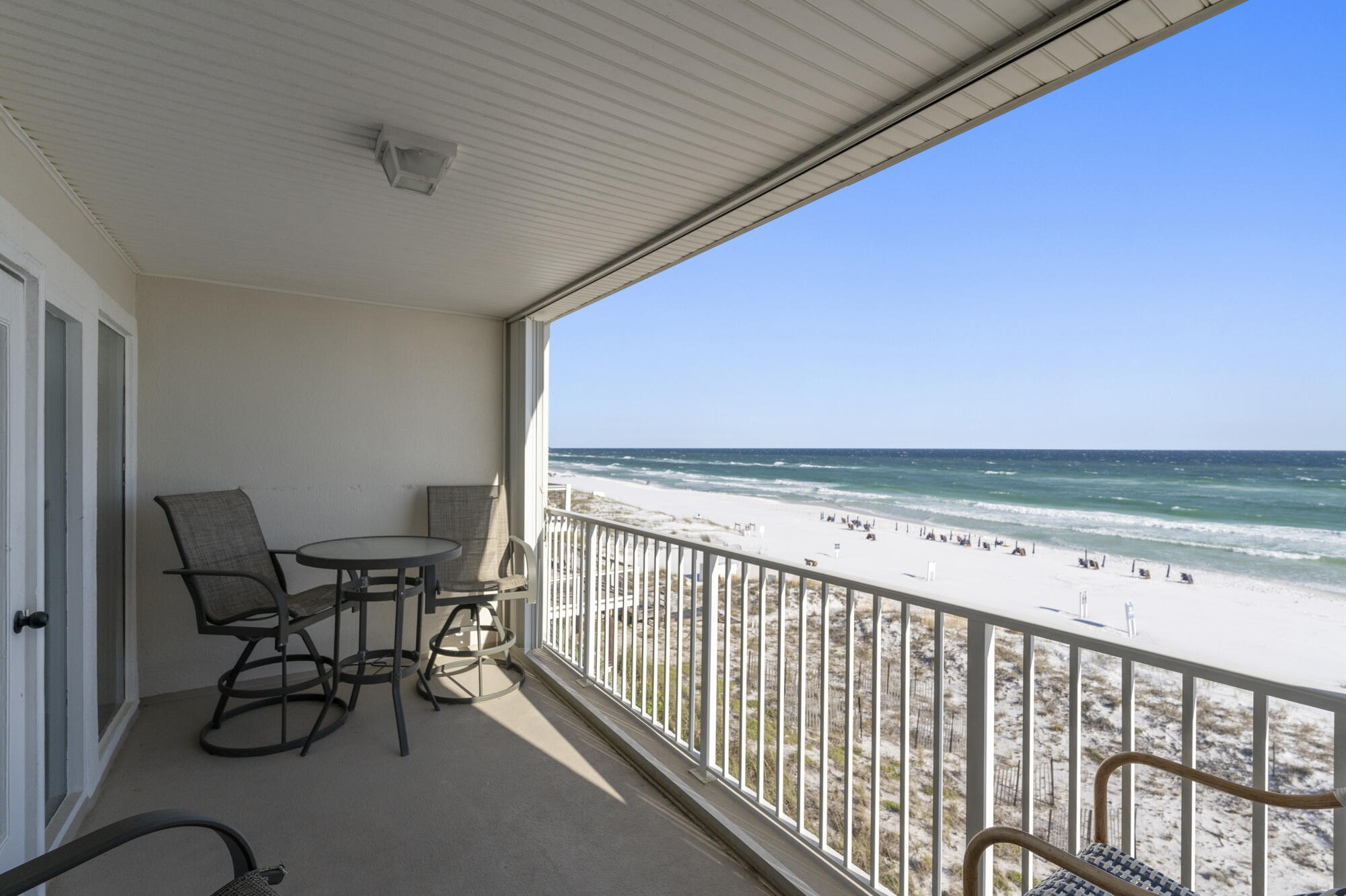 SANDSPUR CONDO - Residential