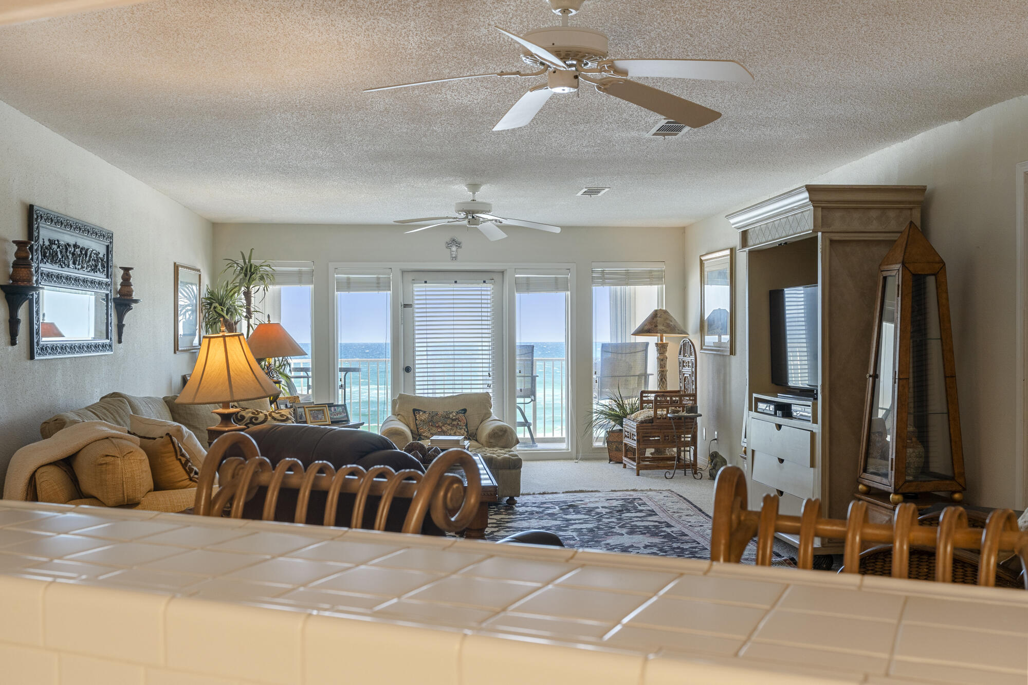SANDSPUR CONDO - Residential