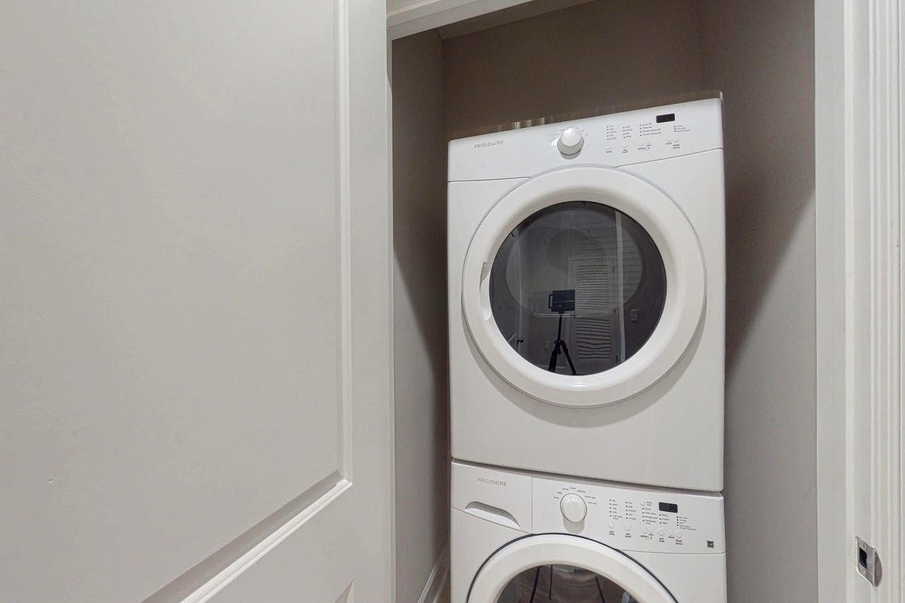 DRIFTWOOD DRIVE TOWNHOMES - Residential