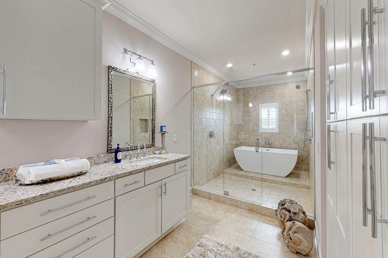 DRIFTWOOD DRIVE TOWNHOMES - Residential