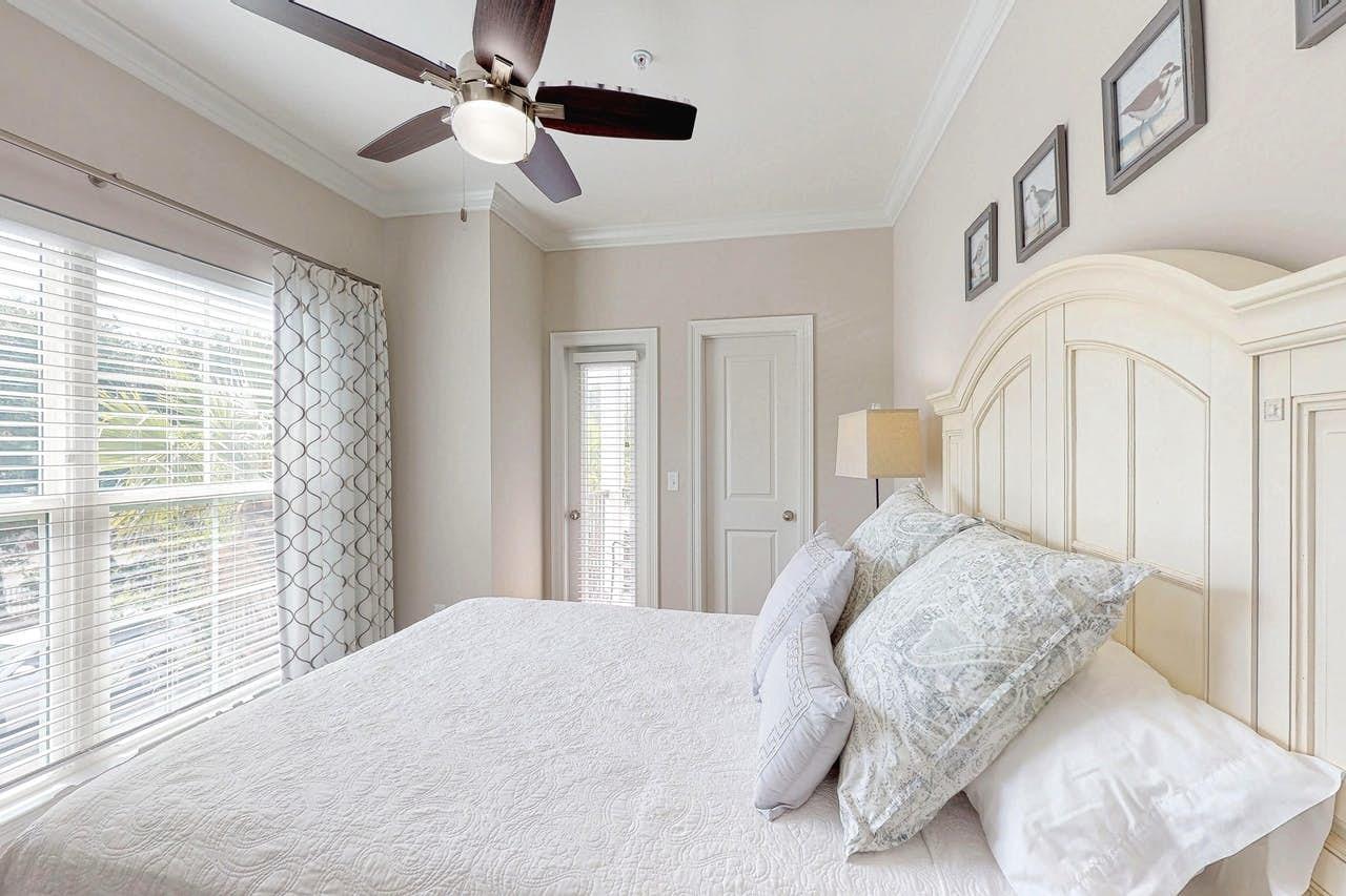 DRIFTWOOD DRIVE TOWNHOMES - Residential