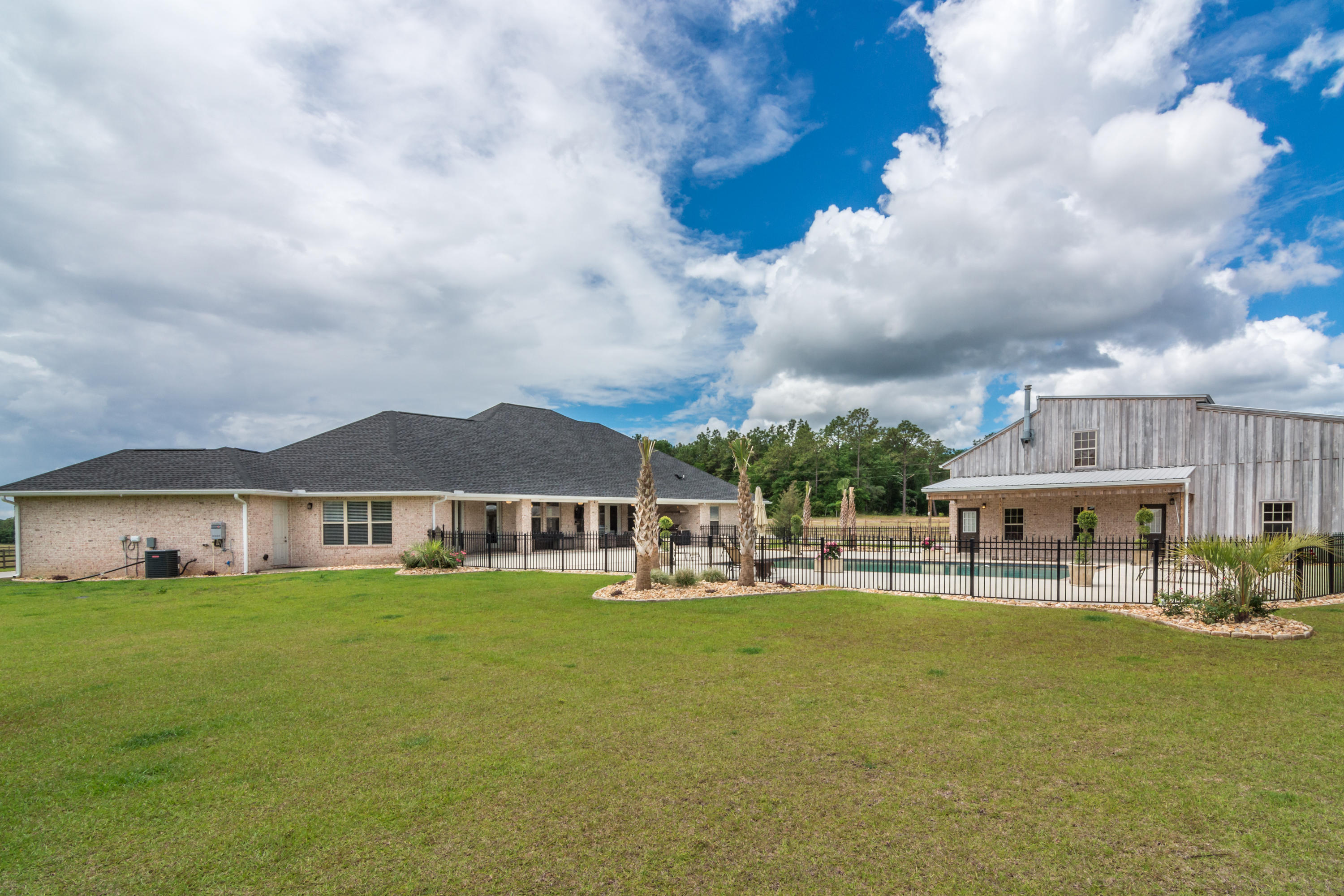 Metes and Bounds - Residential