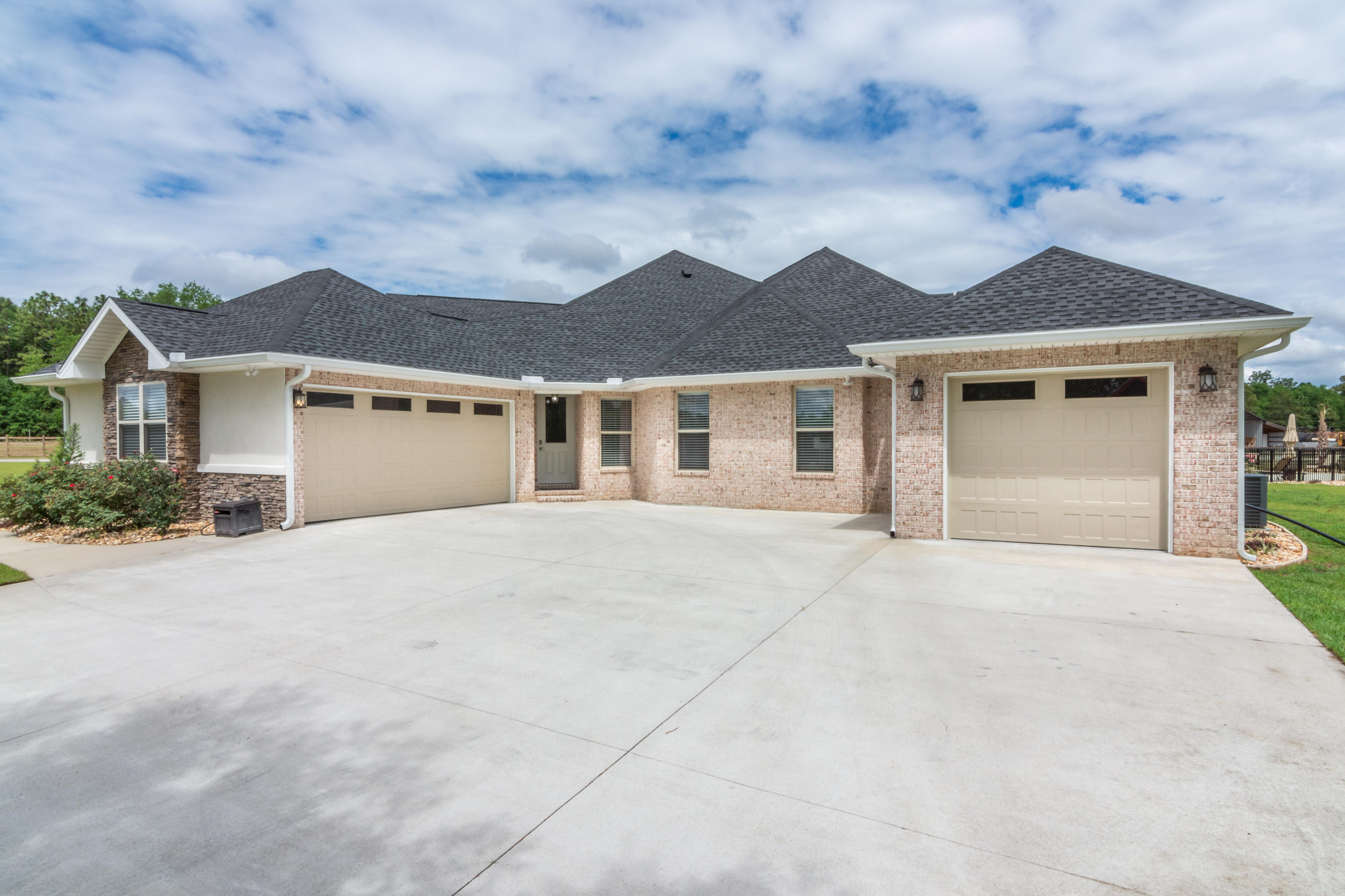 Metes and Bounds - Residential