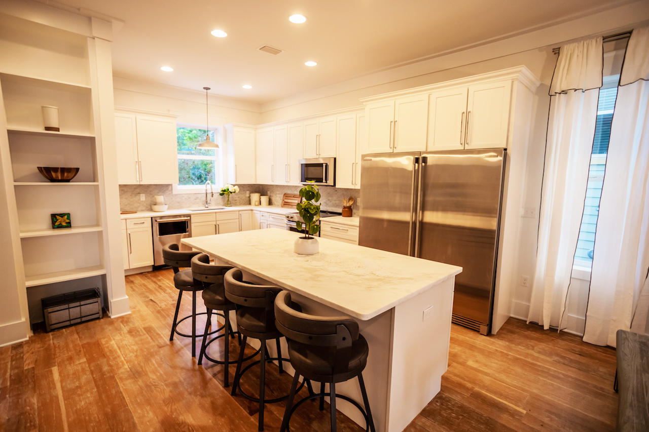 COTTAGES AT CAMP CREEK - Residential