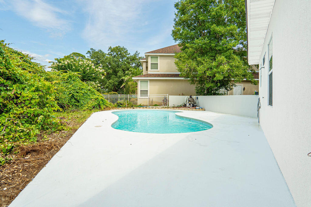 PALMETTO DUNES - Residential