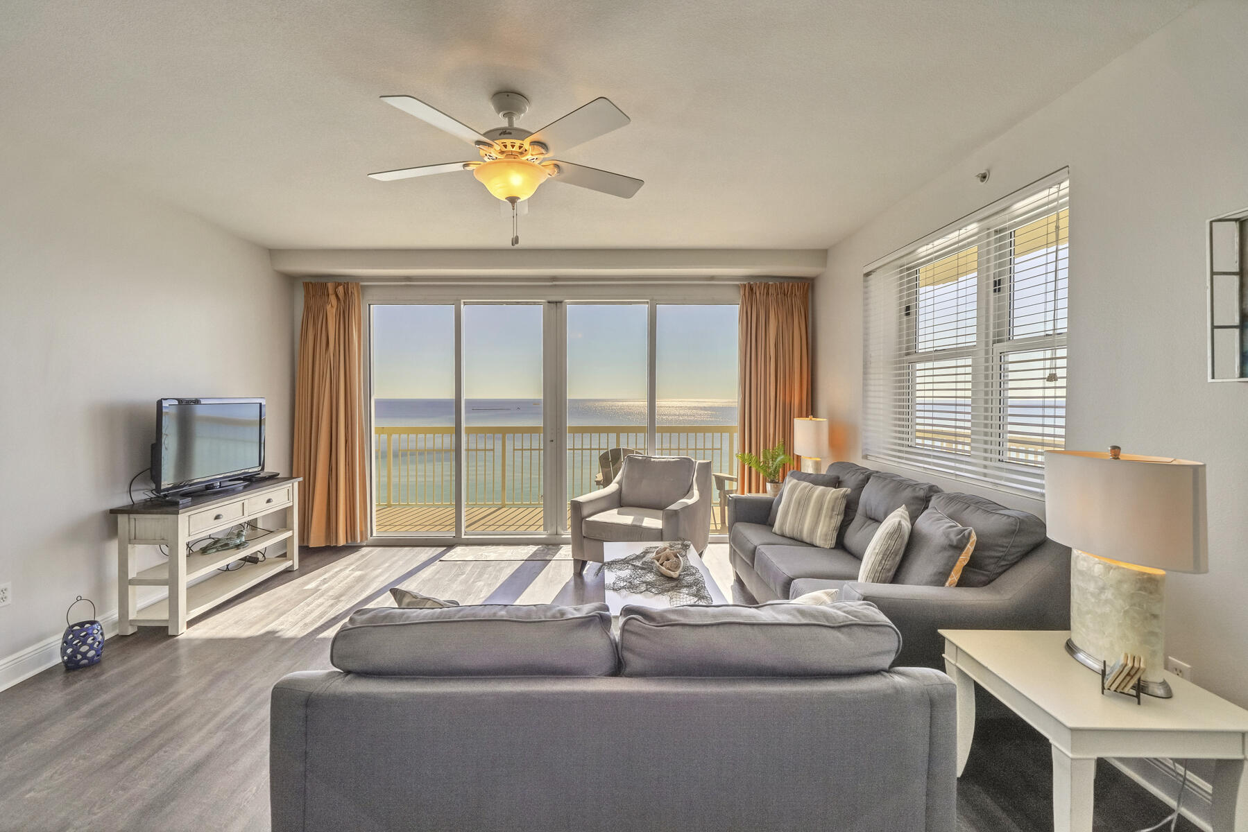 CELADON BEACH - Residential