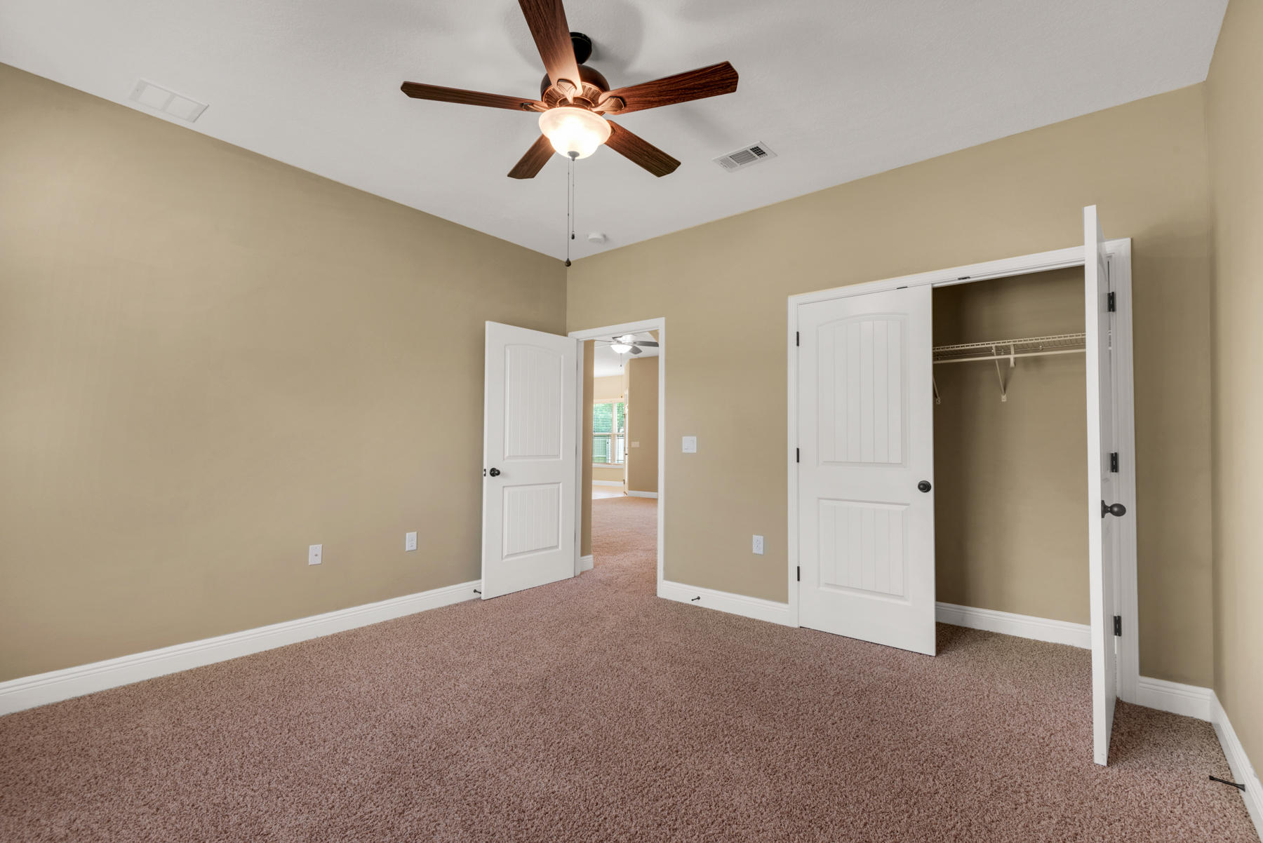 METES & BOUNDS - Residential Lease