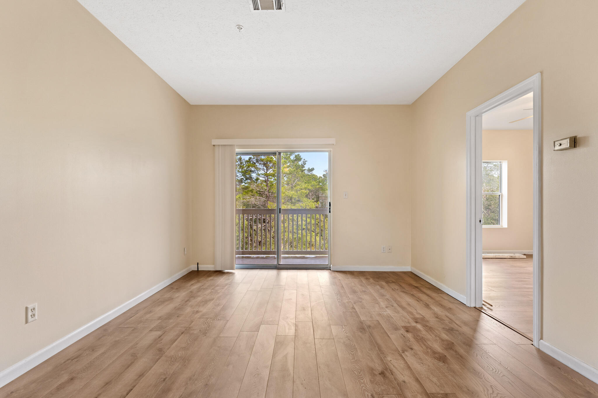 HERONS WATCH CONDO PH 1 - Residential